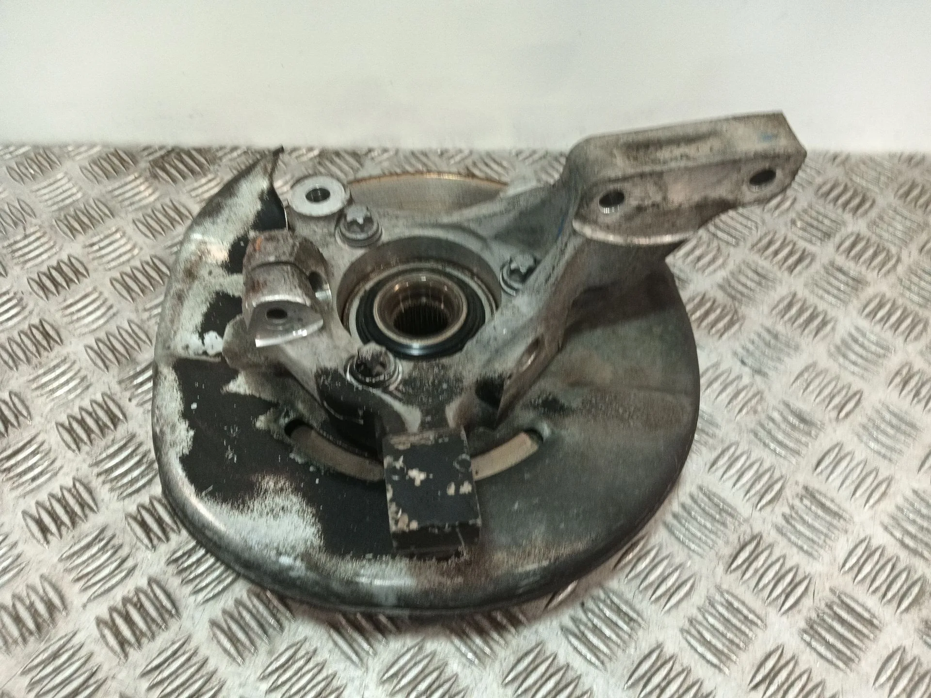 Mangueta Delantera Derecha para Saab 9-5 (Ys3E)