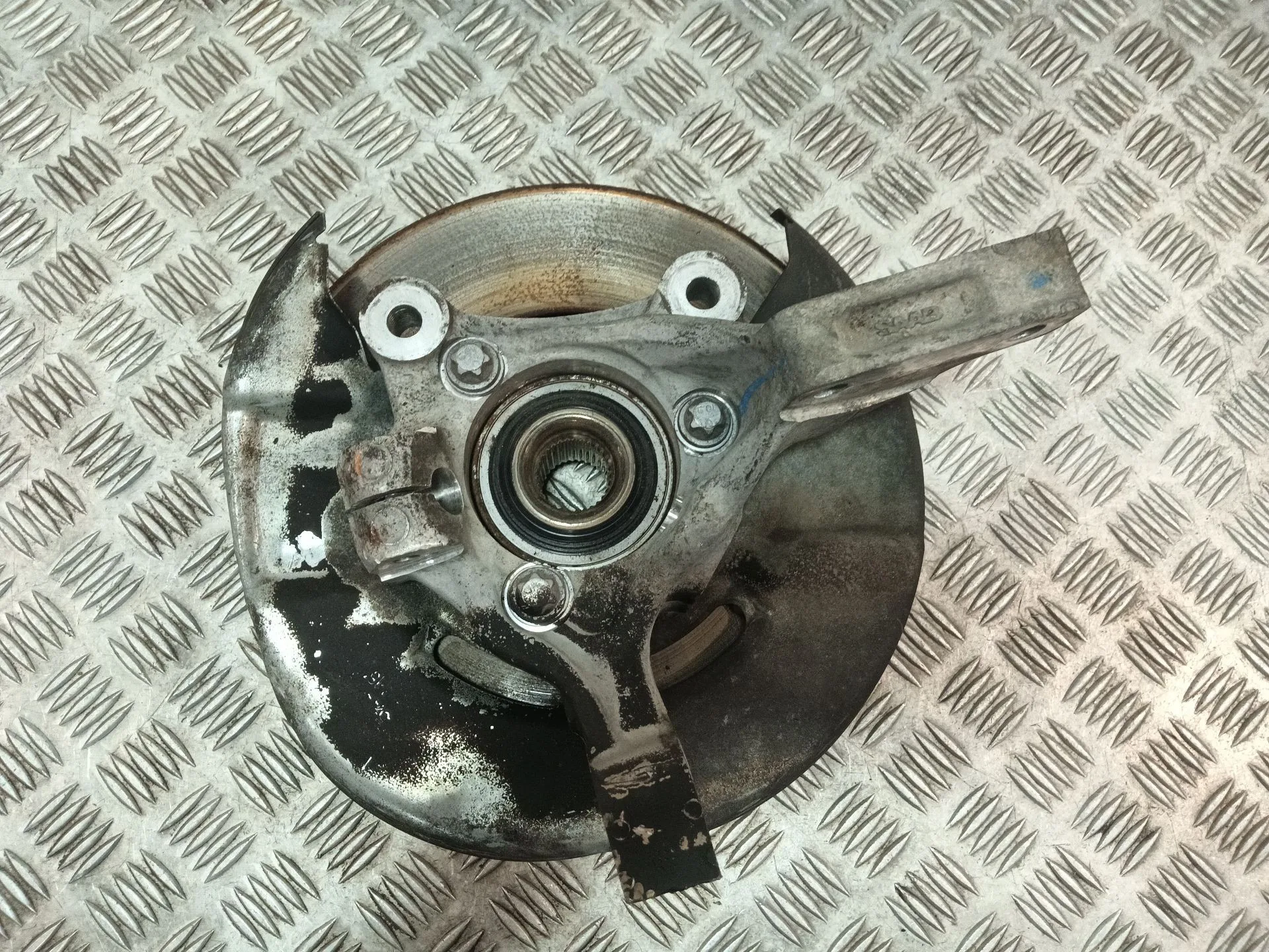 Mangueta Delantera Derecha para Saab 9-5 (Ys3E)