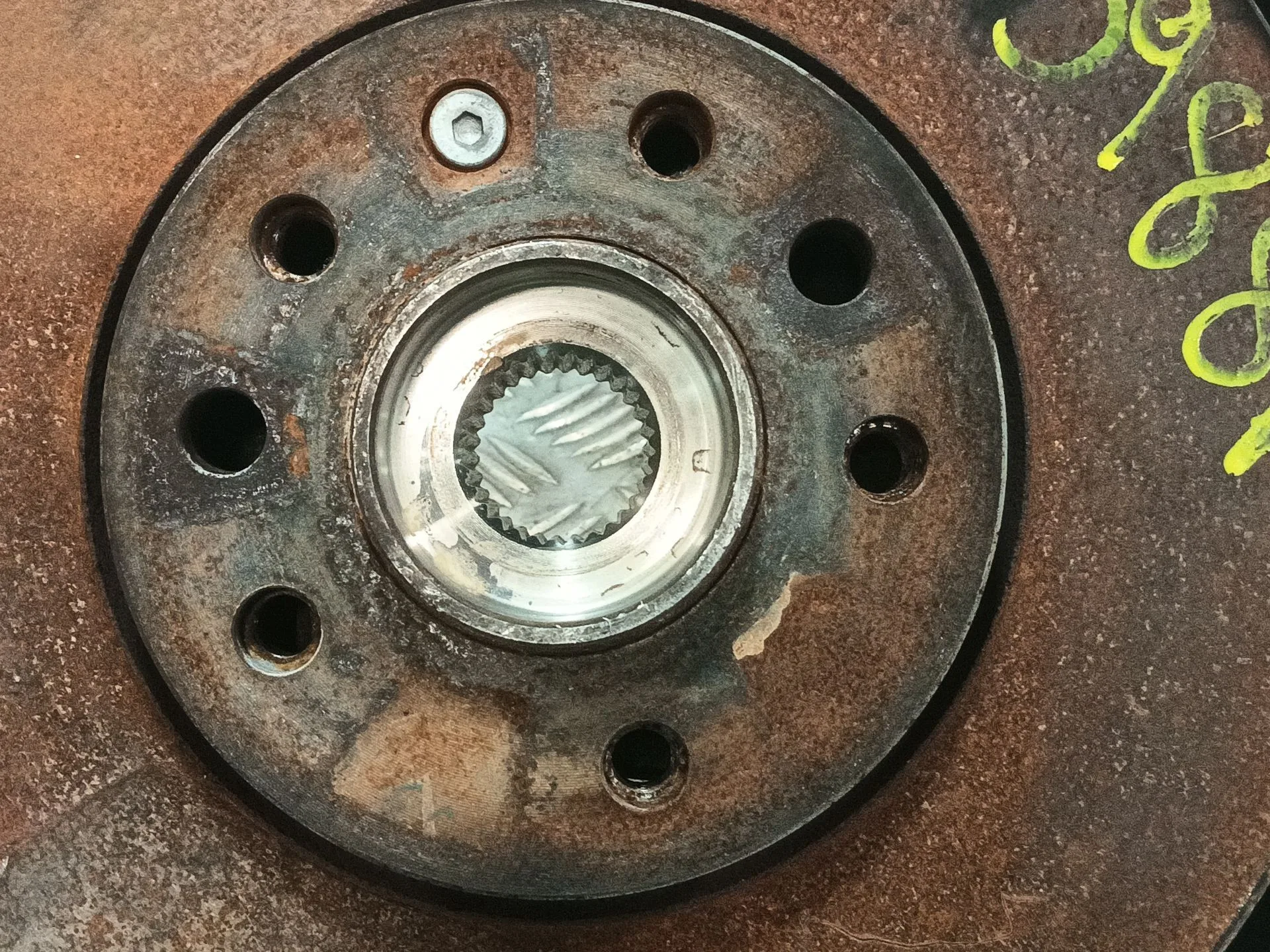 Mangueta Delantera Derecha para Saab 9-5 (Ys3E)