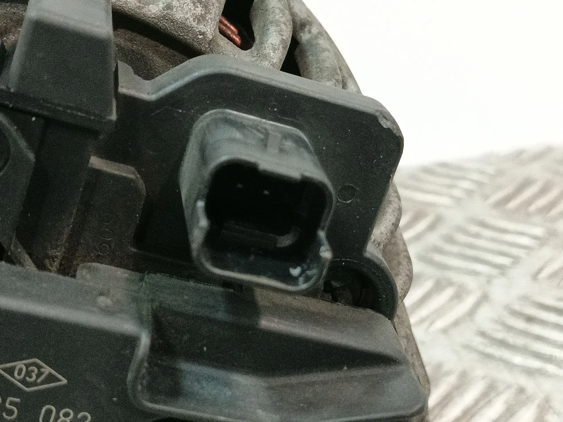 Alternador para Nissan Qashqai I (J10, Nj10)