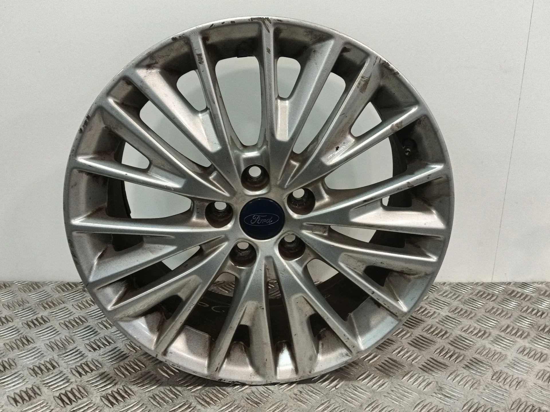 Llanta para Ford Grand C-Max (Dxa/Cb7, Dxa/Ceu)