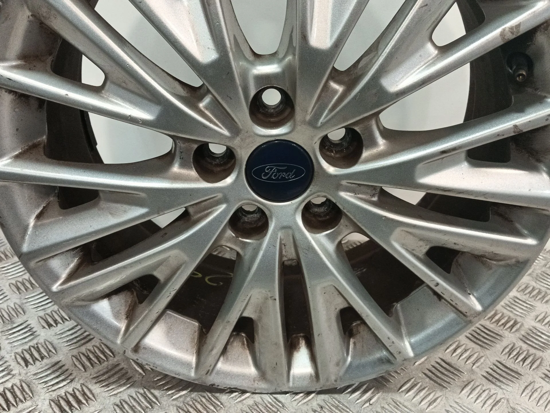 Llanta para Ford Grand C-Max (Dxa/Cb7, Dxa/Ceu)