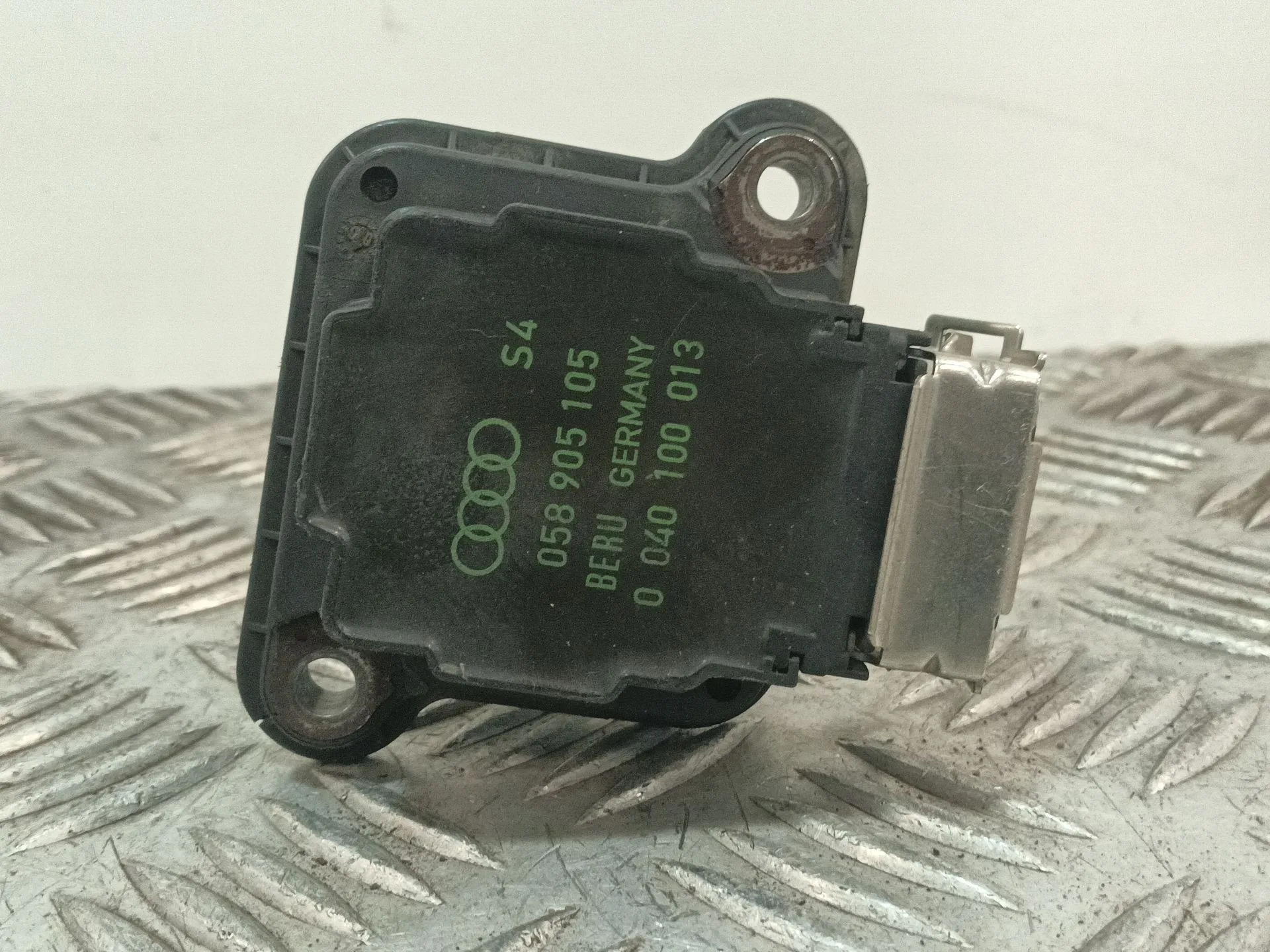 Bobina Encendido para Audi A6 C5 (4B2, 4B4)