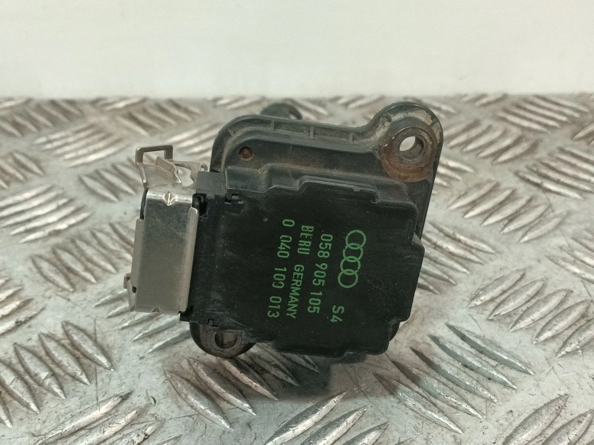 Bobina Encendido para Audi A6 C5 (4B2, 4B4)
