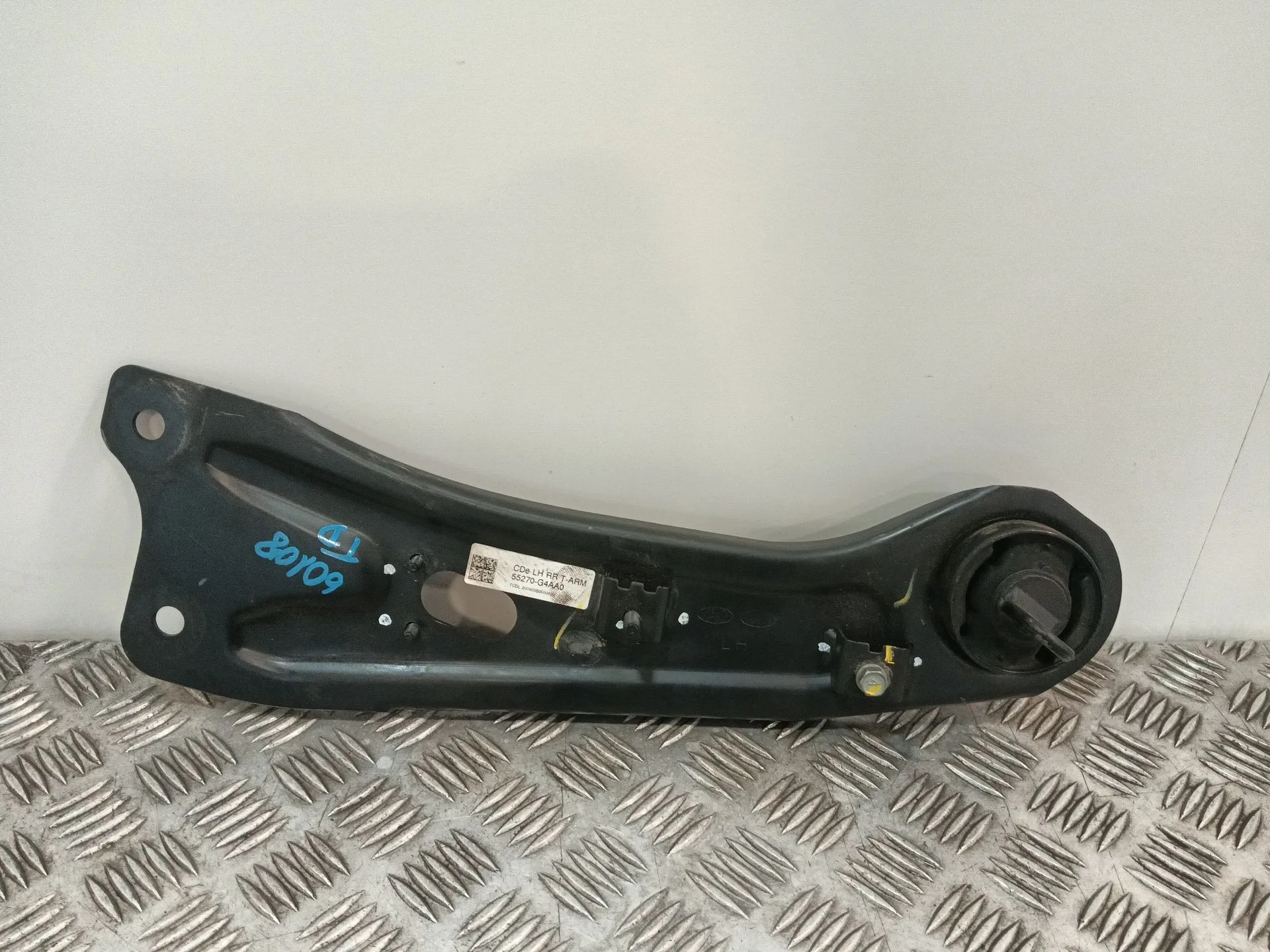 Brazo Suspension Inferior Delantero Derecho para Kia Xceed (Cd)