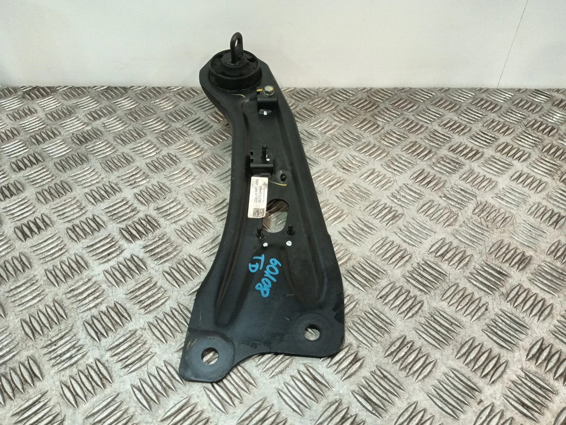 Brazo Suspension Inferior Delantero Derecho para Kia Xceed (Cd)