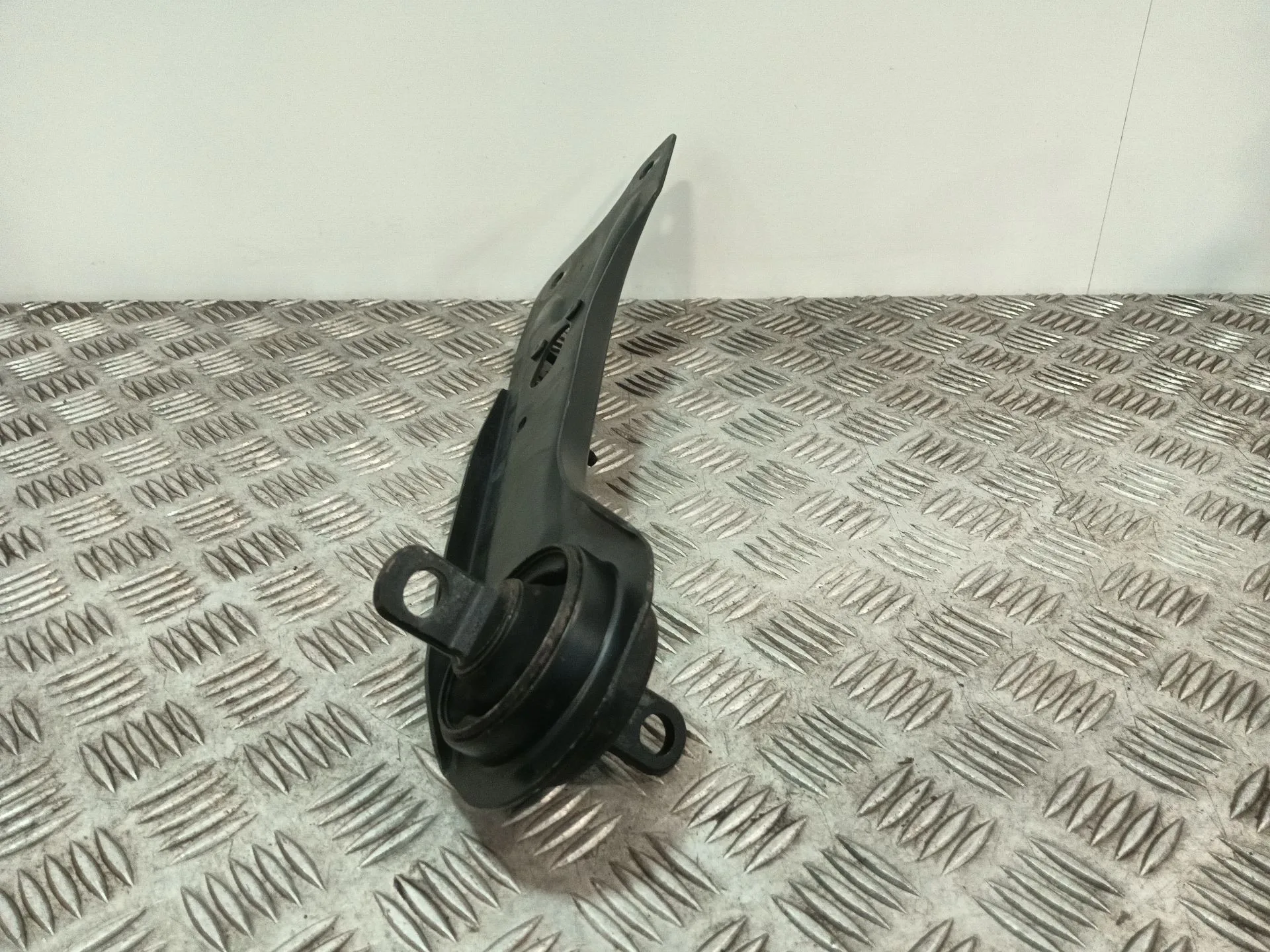 Brazo Suspension Inferior Trasero Izquierdo para Kia Xceed (Cd)