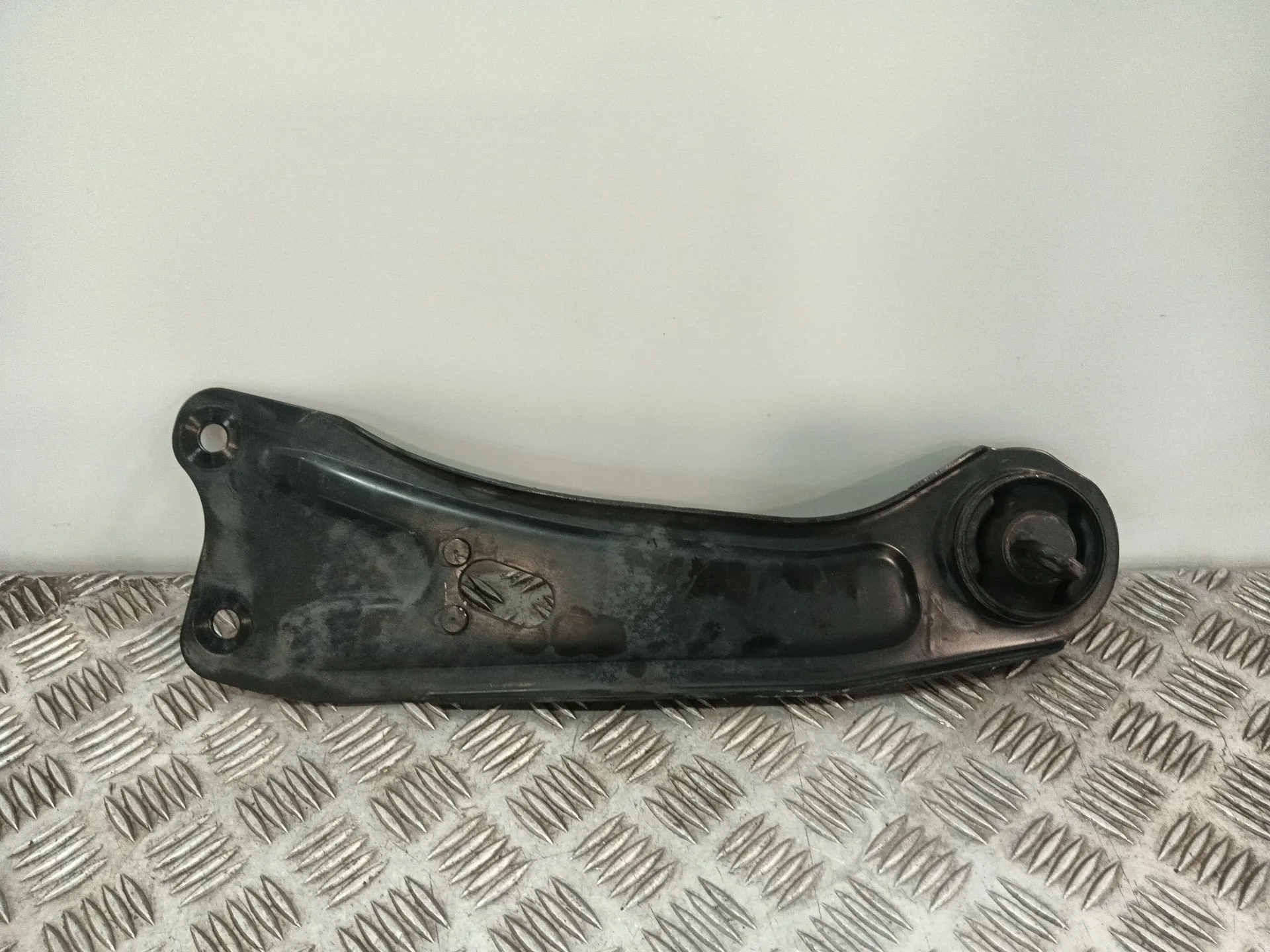 Brazo Suspension Inferior Trasero Derecho para Hyundai Ioniq (Ae)
