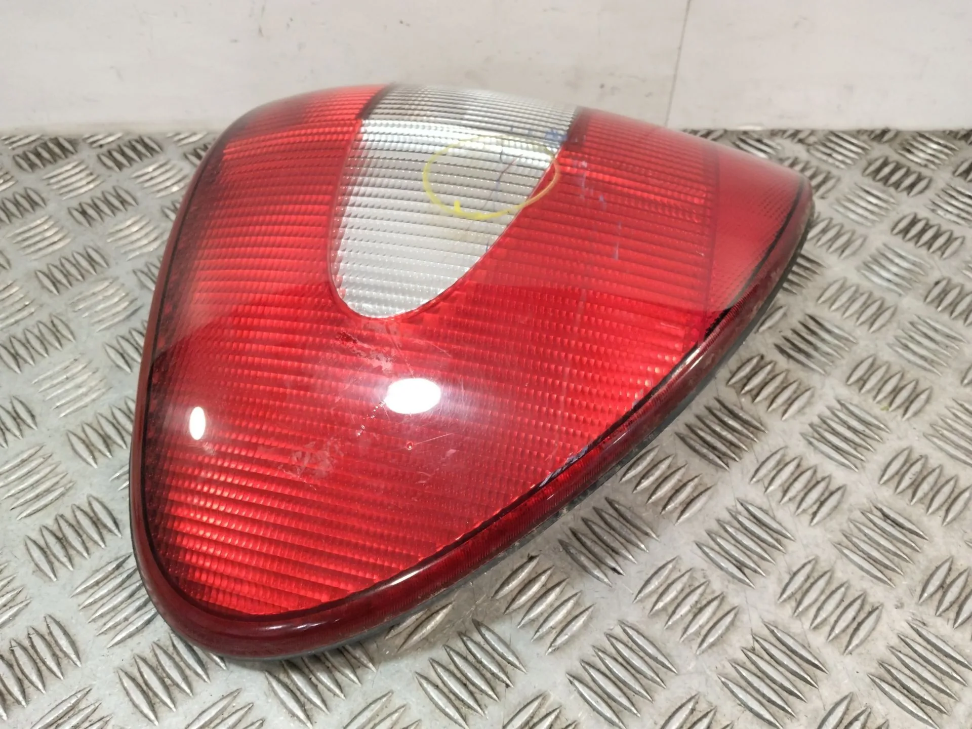Piloto Trasero Izquierdo para Chrysler Voyager Iv (Rg, Rs)