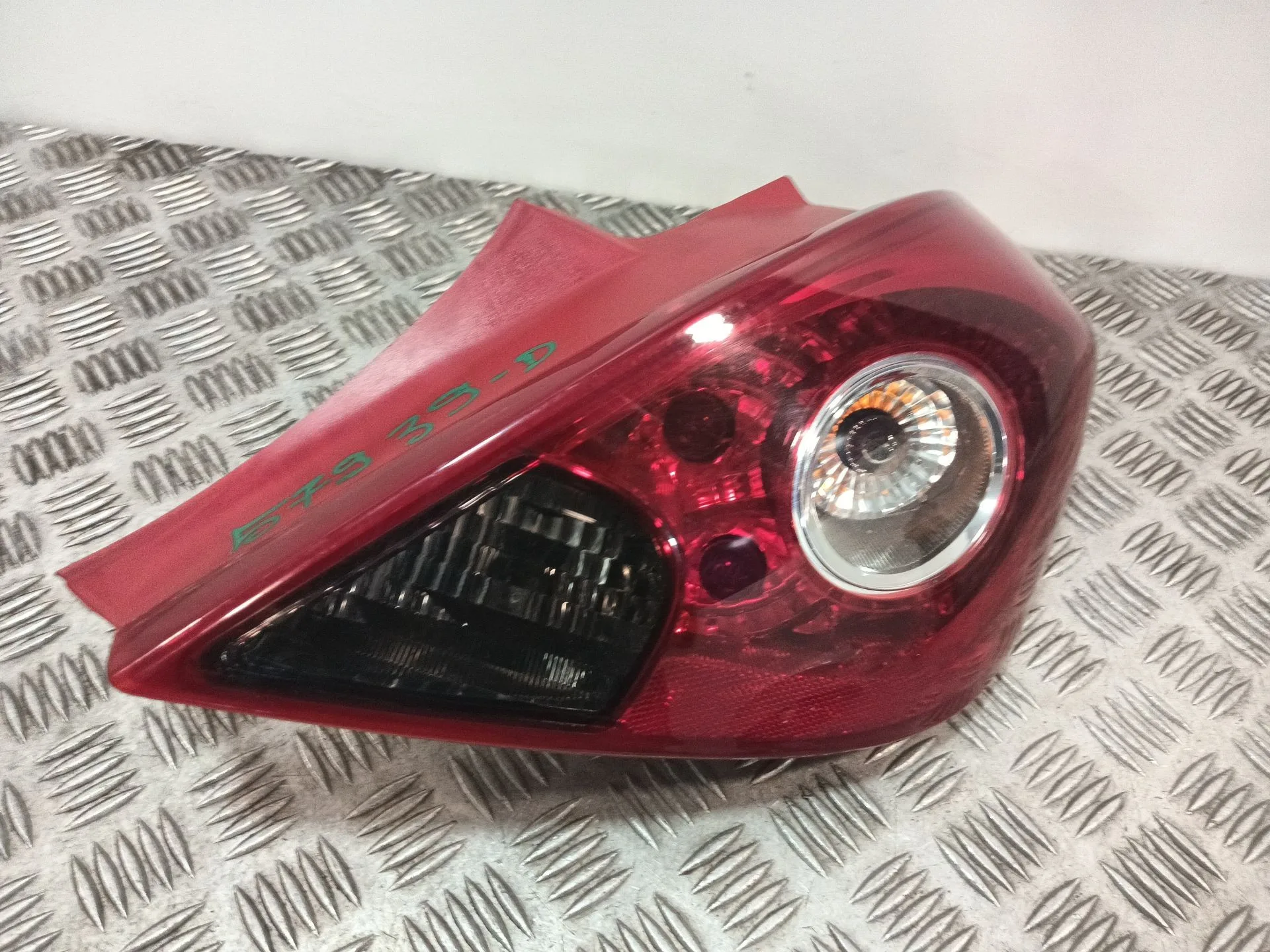 Piloto Trasero Derecho para Opel Corsa D