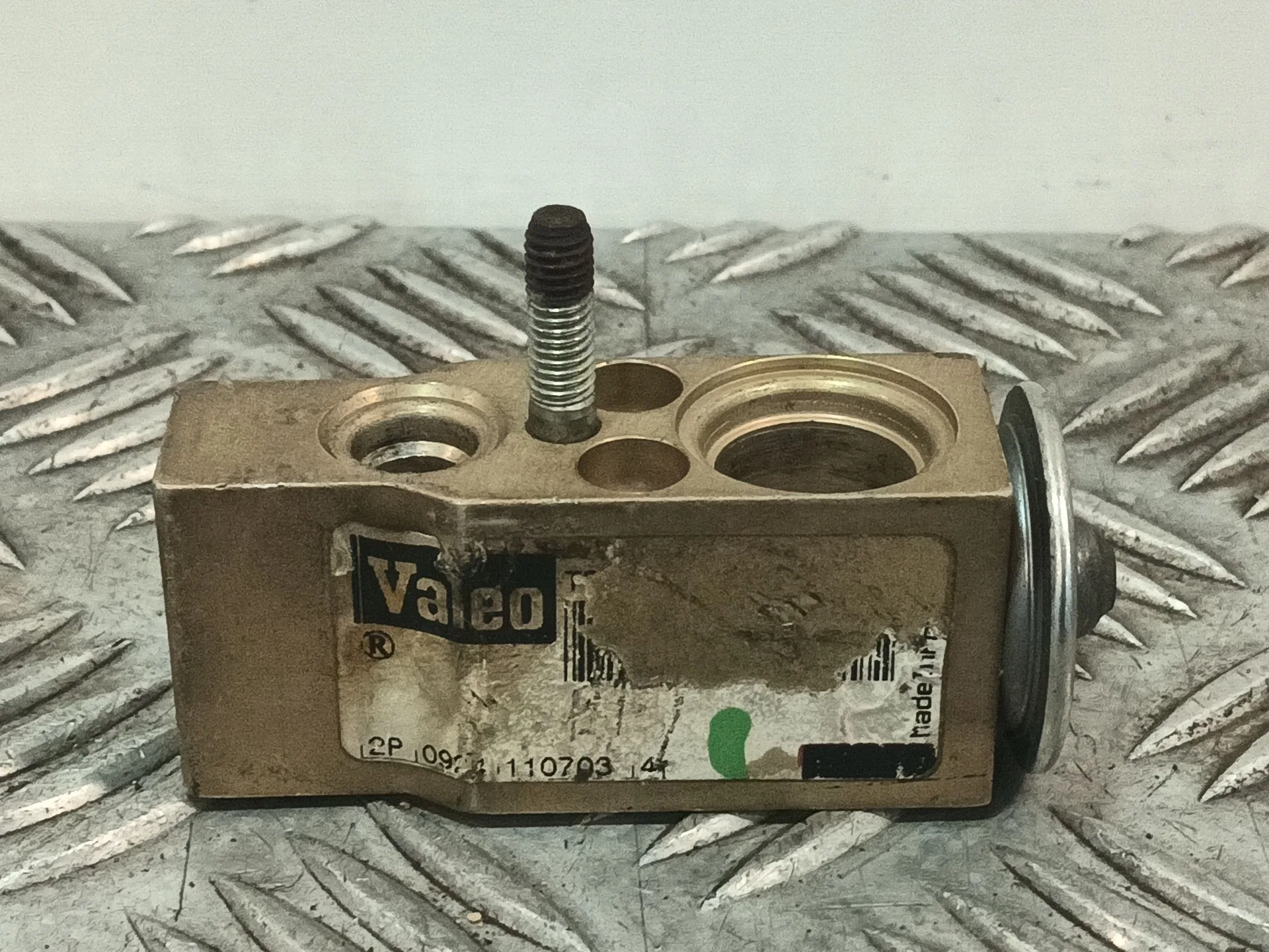 Valvula Expansion para Mercedes-Benz Vito (W638) Caja Cerrada