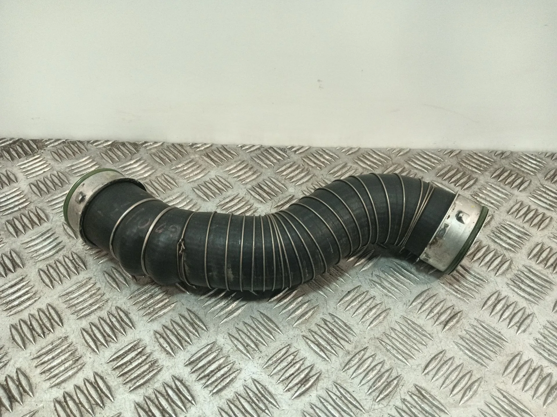 Tubo para Bmw X3 (E83)