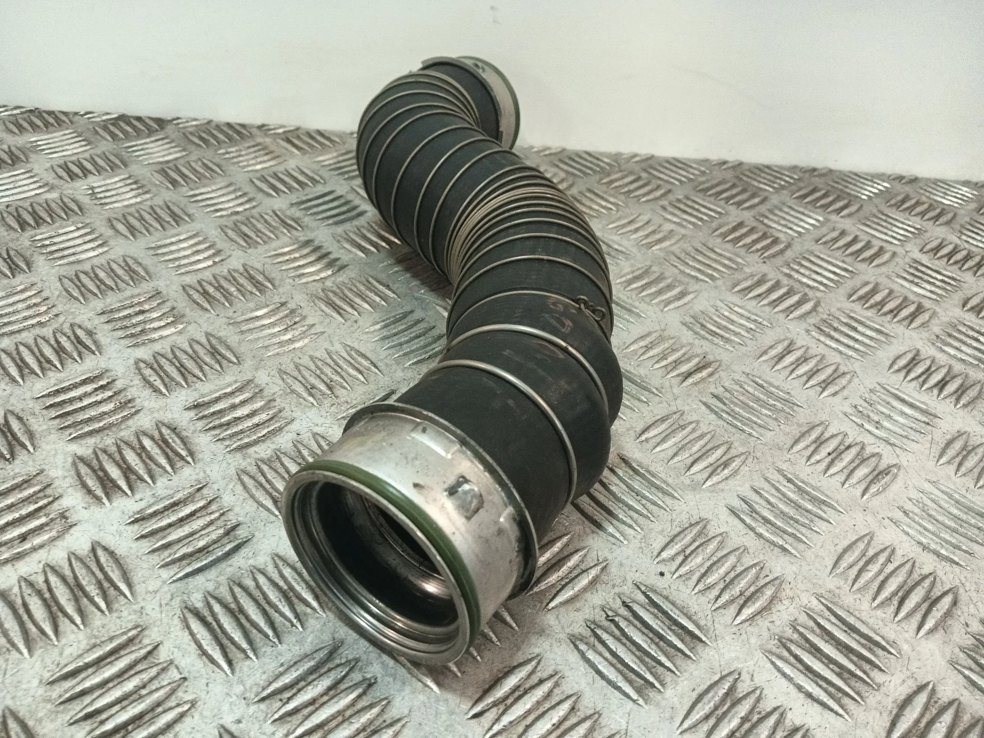 Tubo para Bmw X3 (E83)