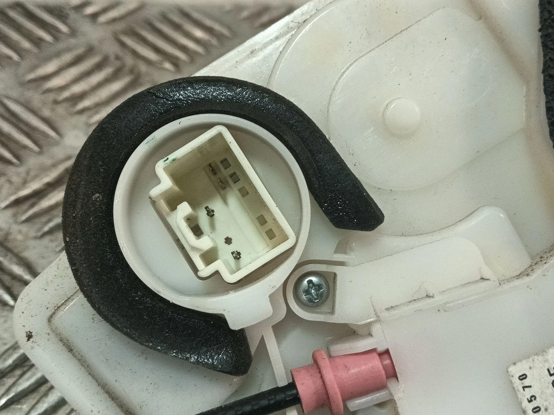 Cerradura Puerta Trasera Derecha para Mazda Cx-3 (Dk)