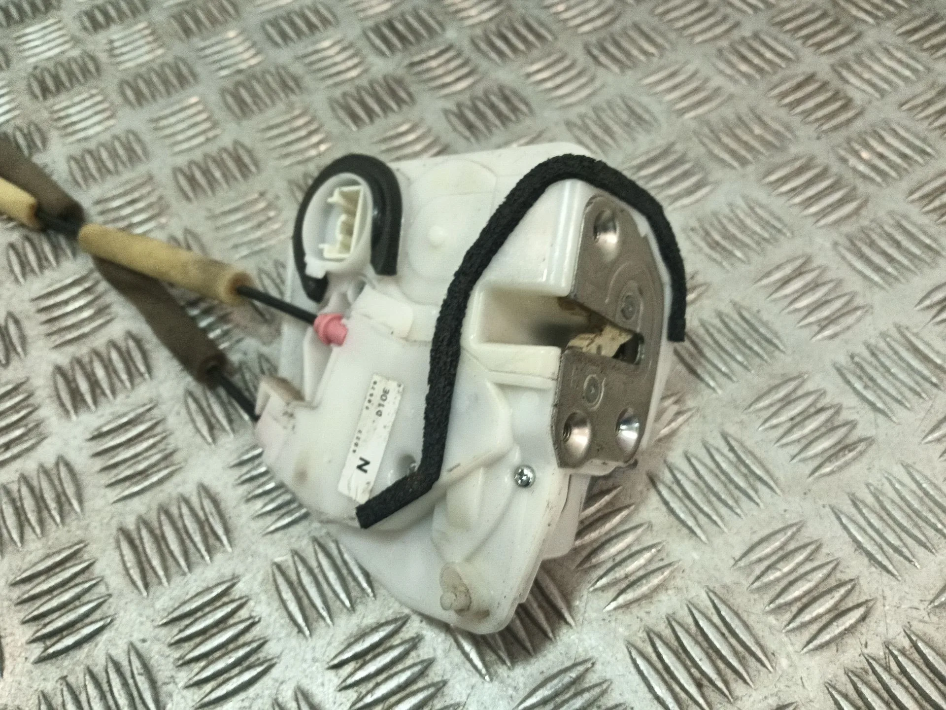 Cerradura Puerta Trasera Derecha para Mazda Cx-3 (Dk)