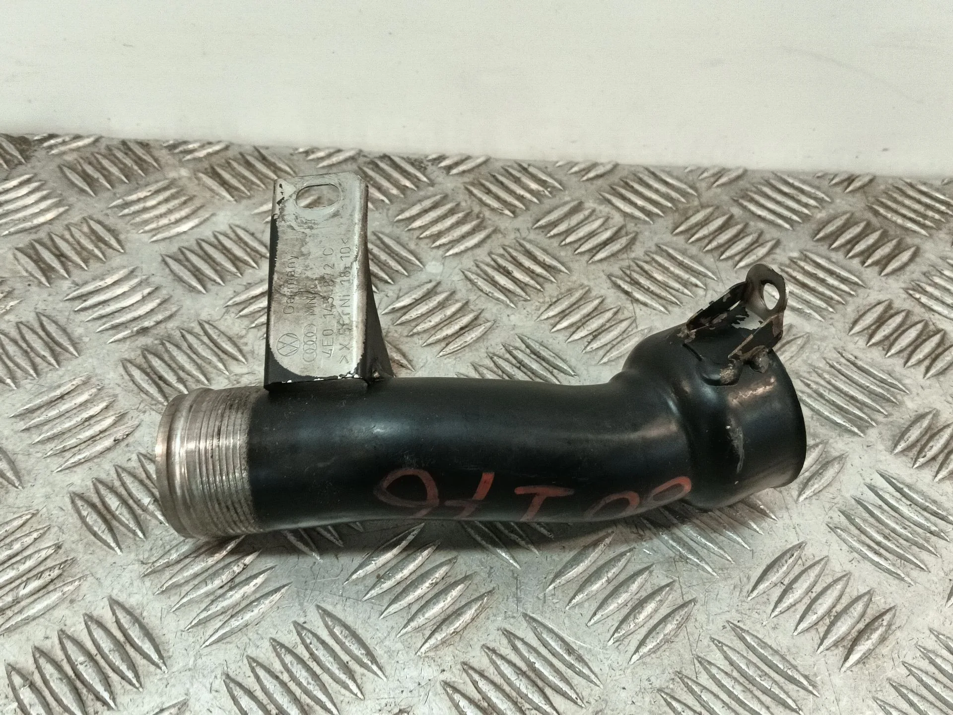 Tubo para Audi A8 D3 (4E2, 4E8)