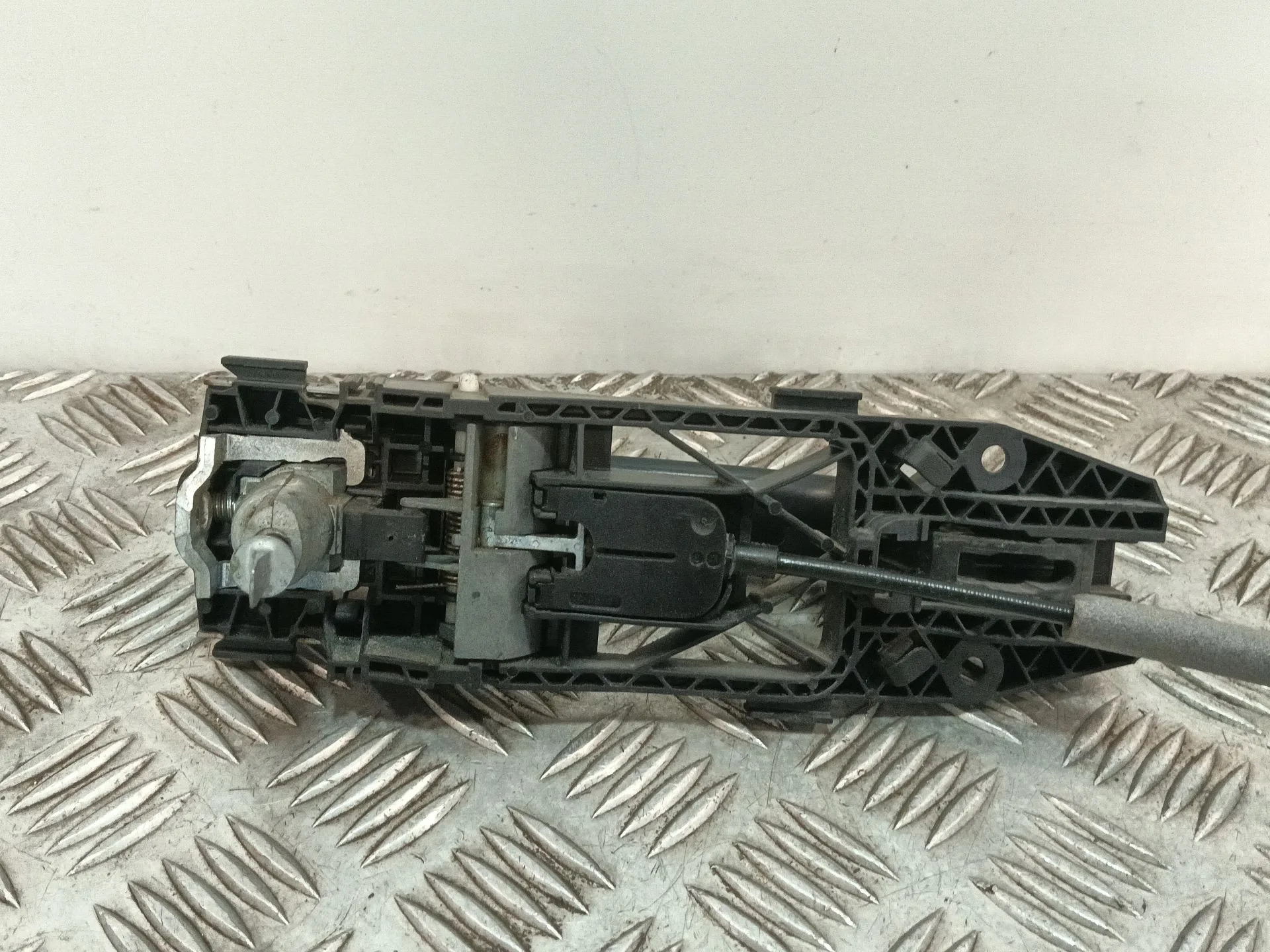 Maneta Exterior Delantera Izquierda para Volkswagen Caddy Iv Monospace (Sab, Saj)