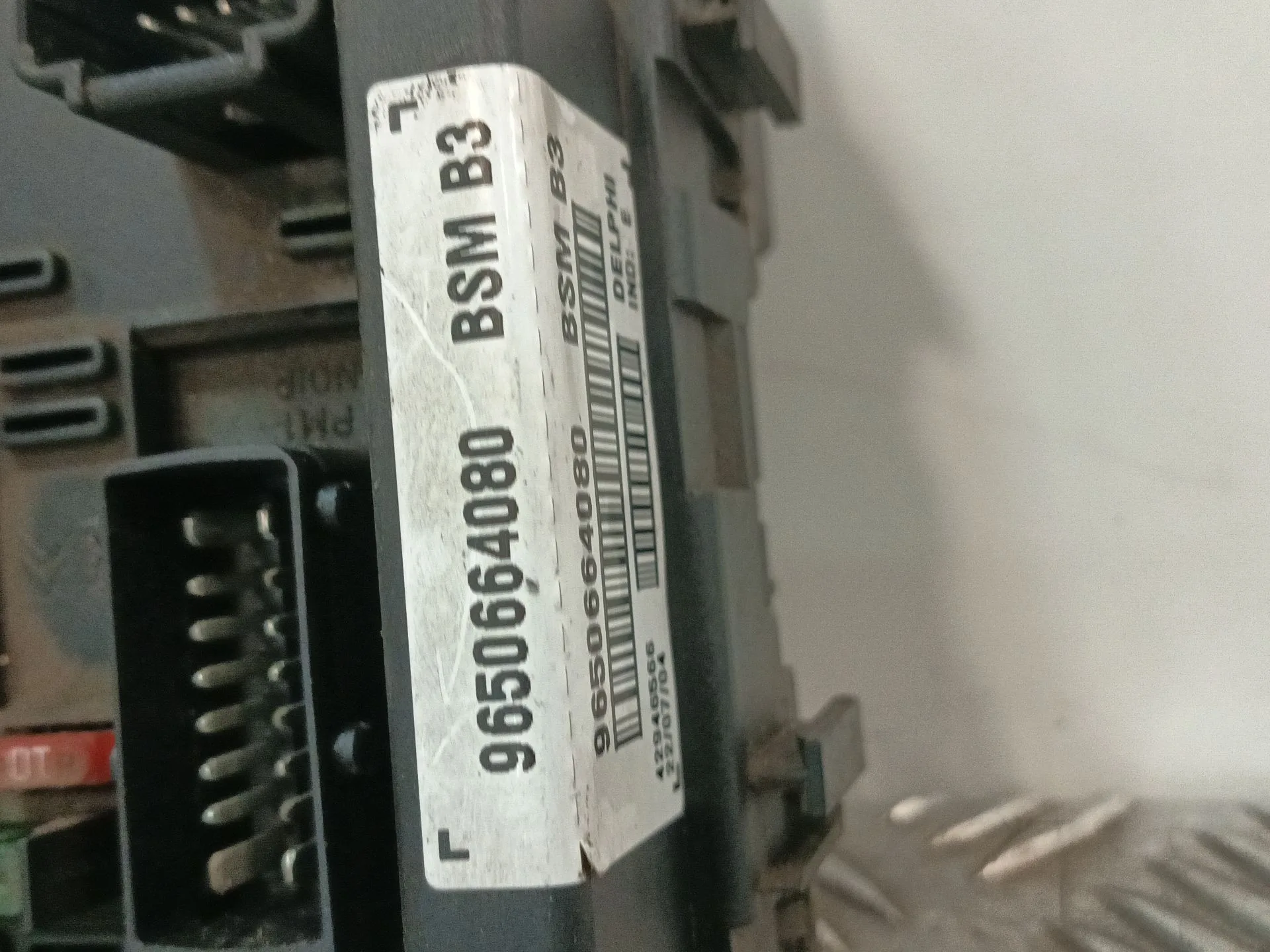 Caja Reles / Fusibles para Peugeot 307 Sw (3H)