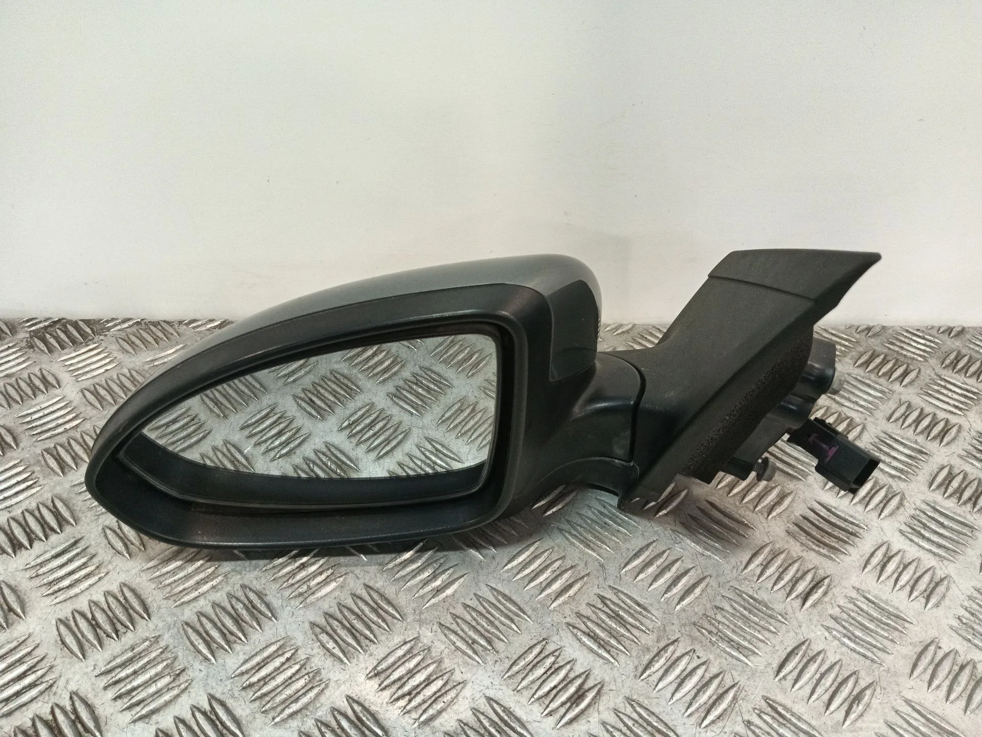Retrovisor Izquierdo para Chevrolet Cruze (J300)