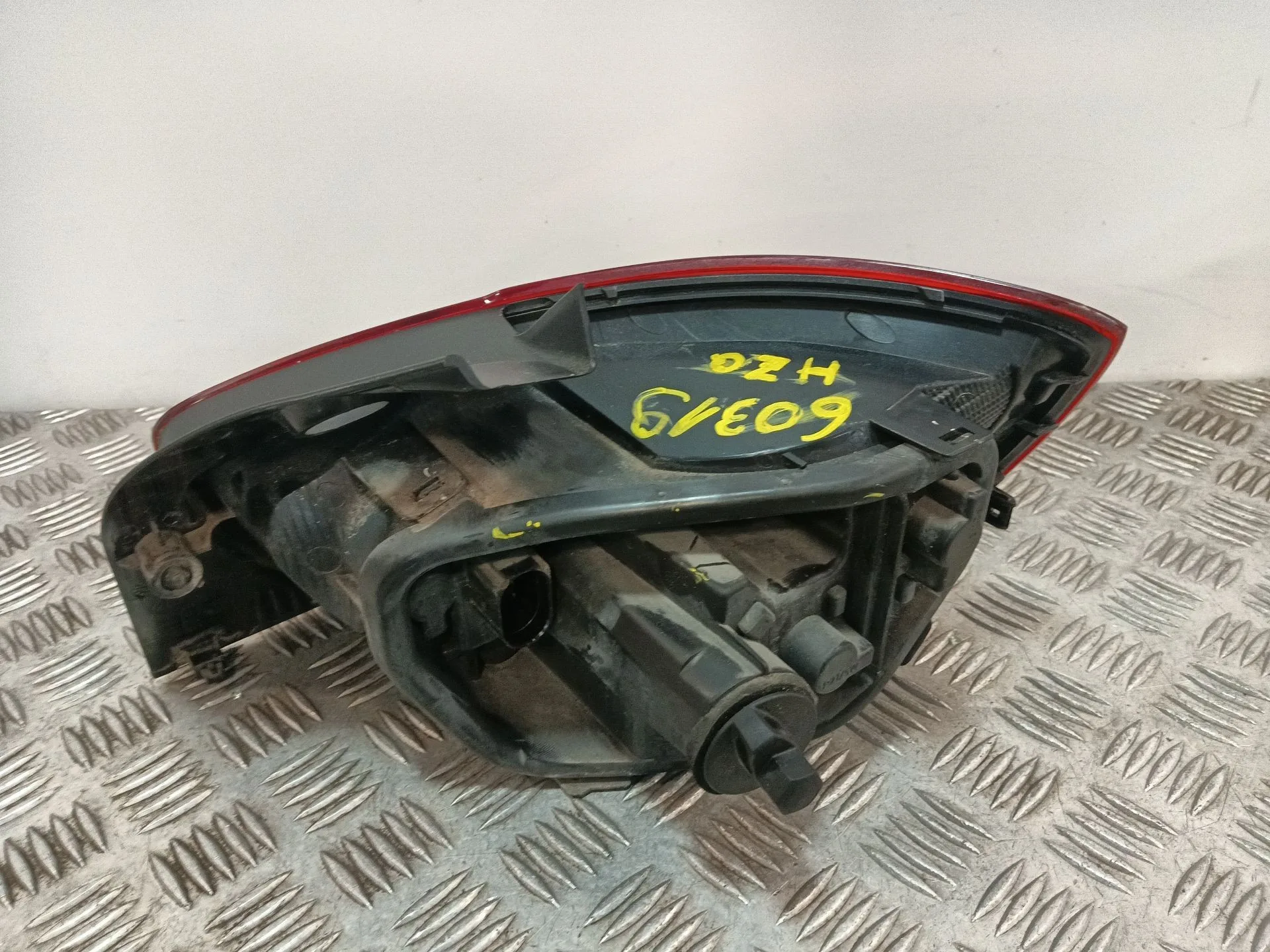 Piloto Trasero Izquierdo para Seat Ibiza Iv (6J5, 6P1)