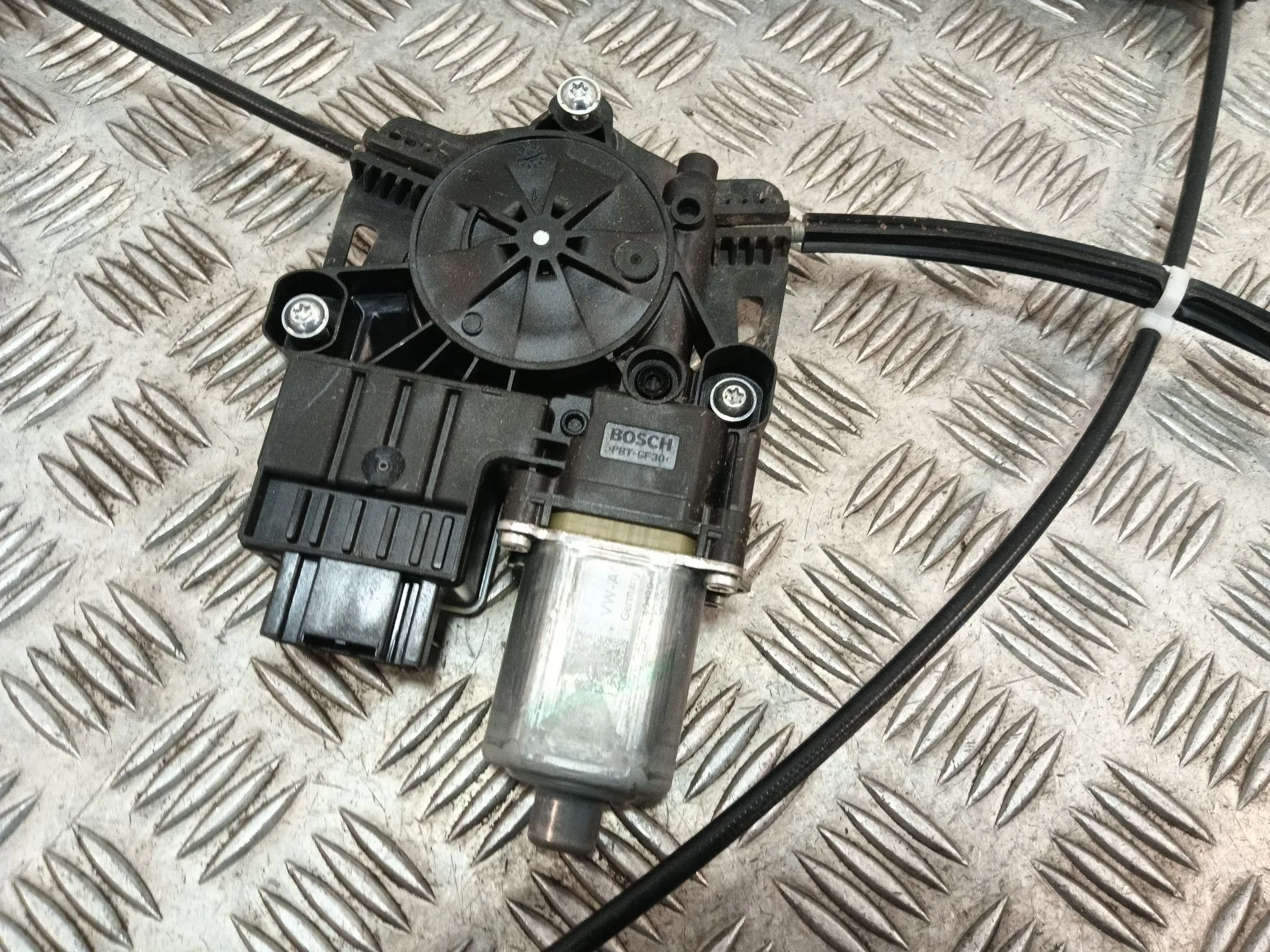 Elevalunas Delantero Izquierdo para Skoda Fabia Iii (Nj3)