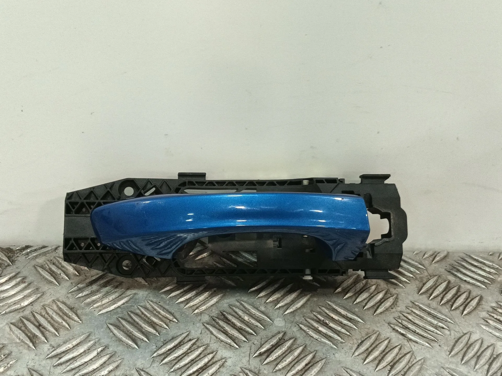 Maneta Exterior Delantera Derecha para Skoda Fabia Iii (Nj3)