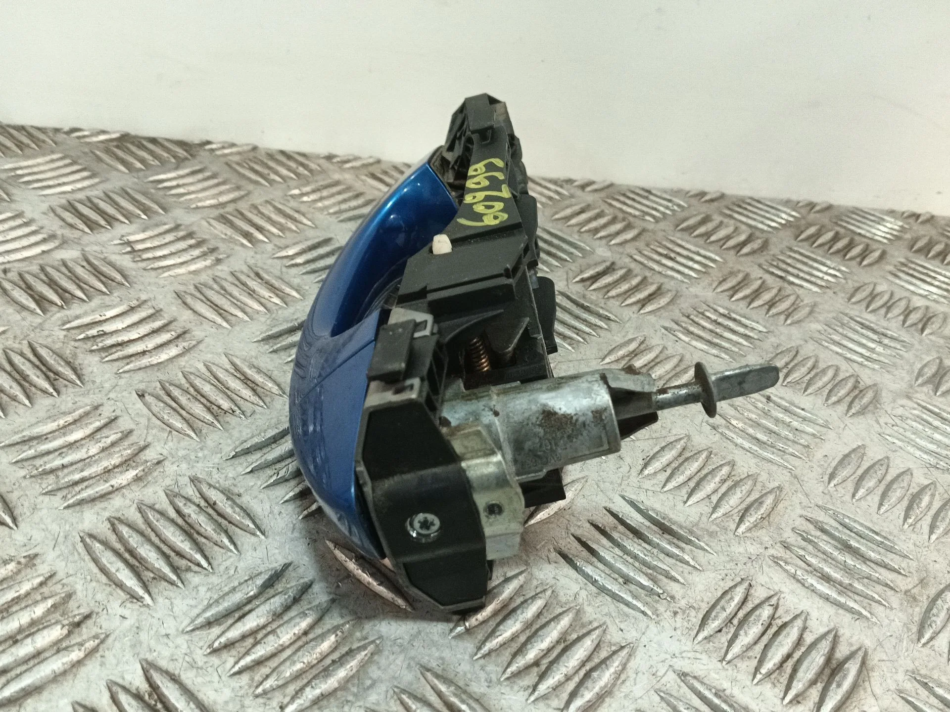 Maneta Exterior Delantera Izquierda para Skoda Fabia Iii (Nj3)