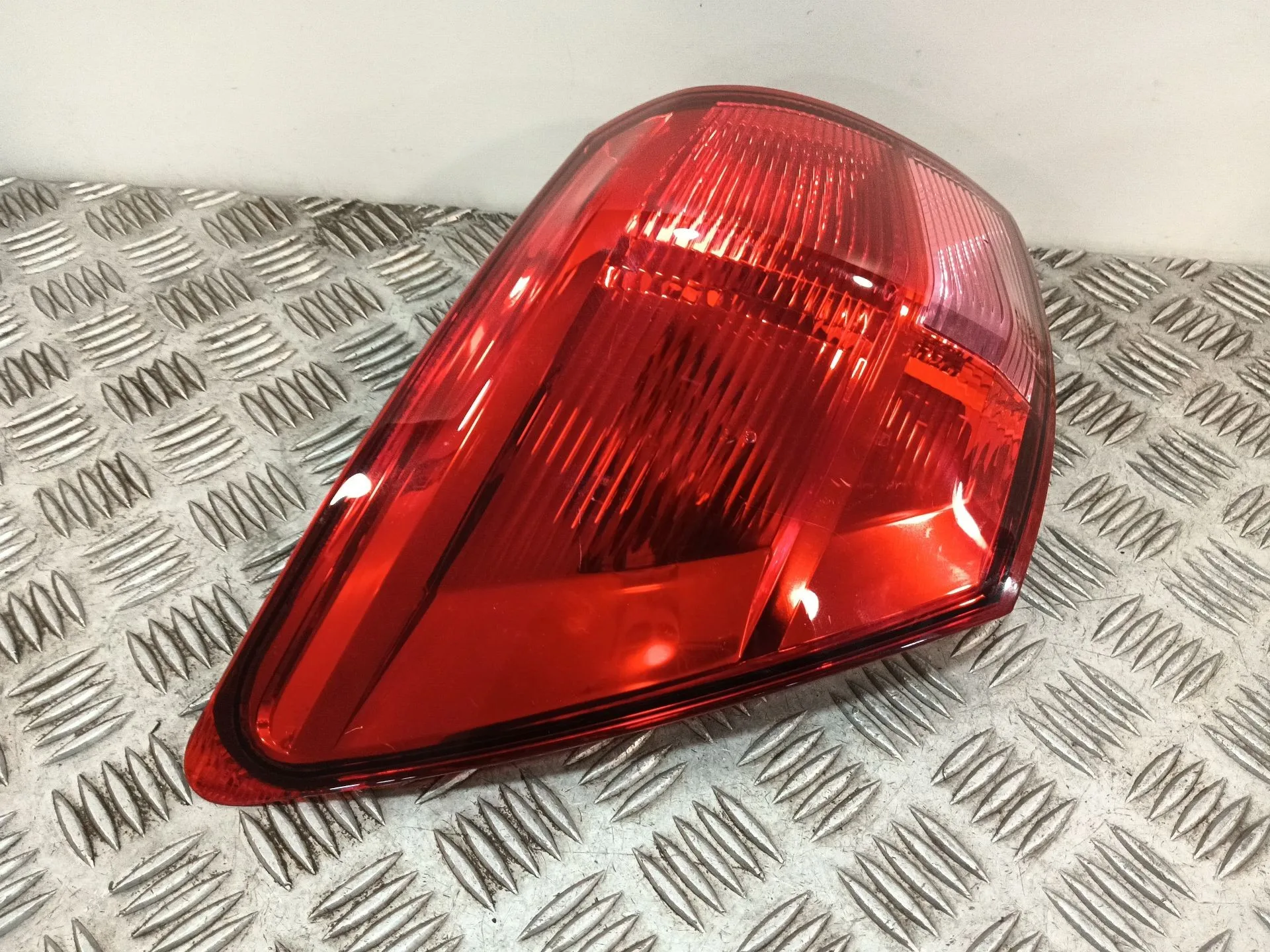 Piloto Trasero Izquierdo para Nissan Qashqai I (J10, Nj10)