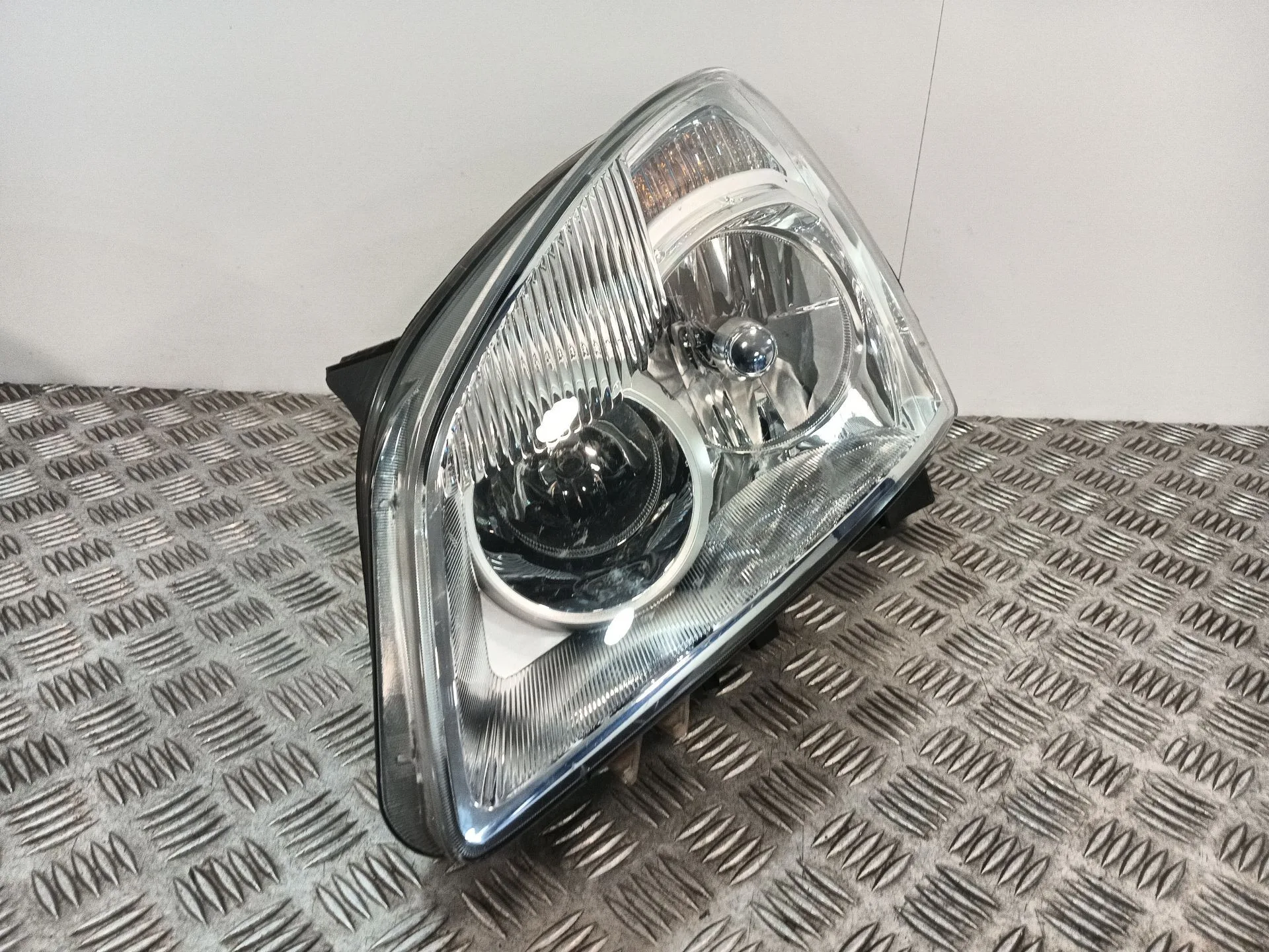 Faro Izquierdo para Nissan Qashqai I (J10, Nj10)