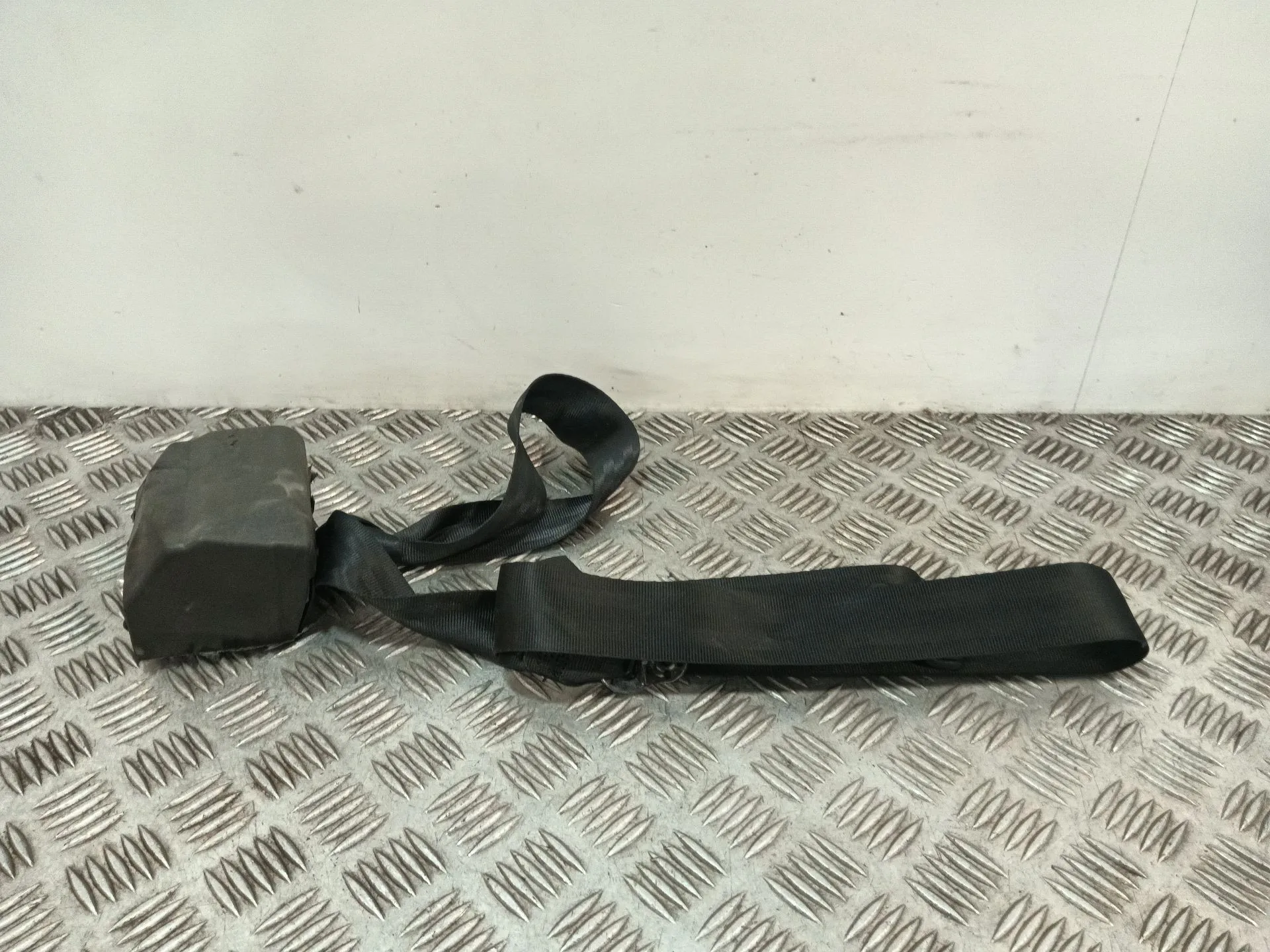 Cinturon Seguridad Trasero Izquierdo para Seat Ibiza Iv (6J5, 6P1)