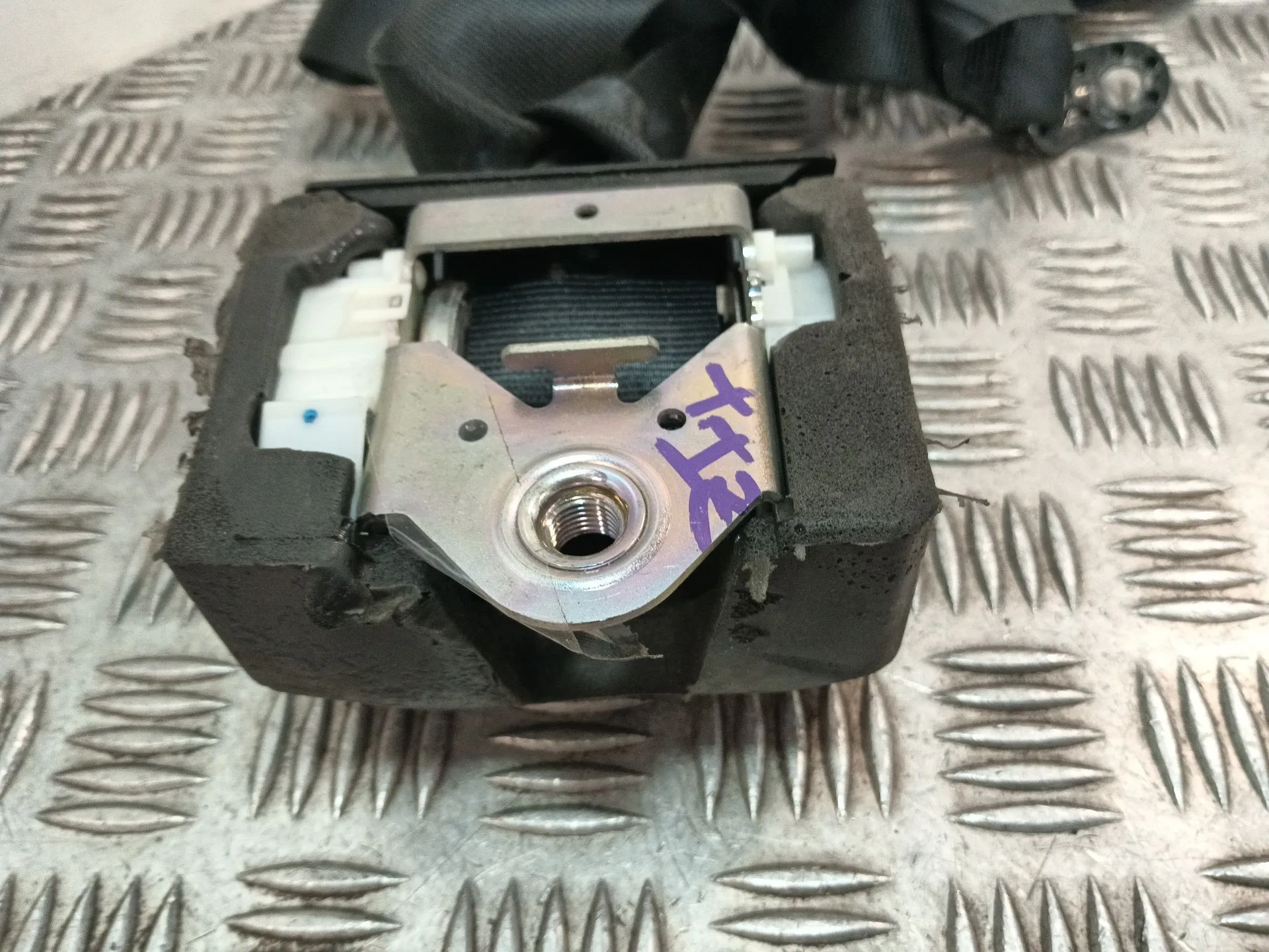 Cinturon Seguridad Trasero Izquierdo para Seat Ibiza Iv (6J5, 6P1)