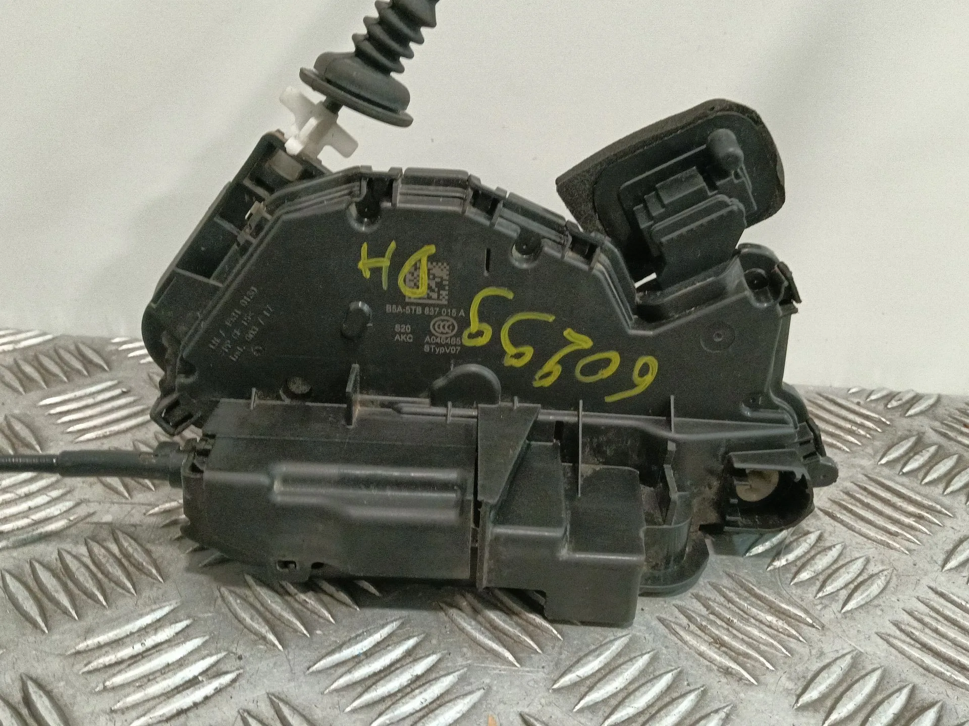 Cerradura Puerta Delantera Izquierda para Skoda Fabia Iii (Nj3)