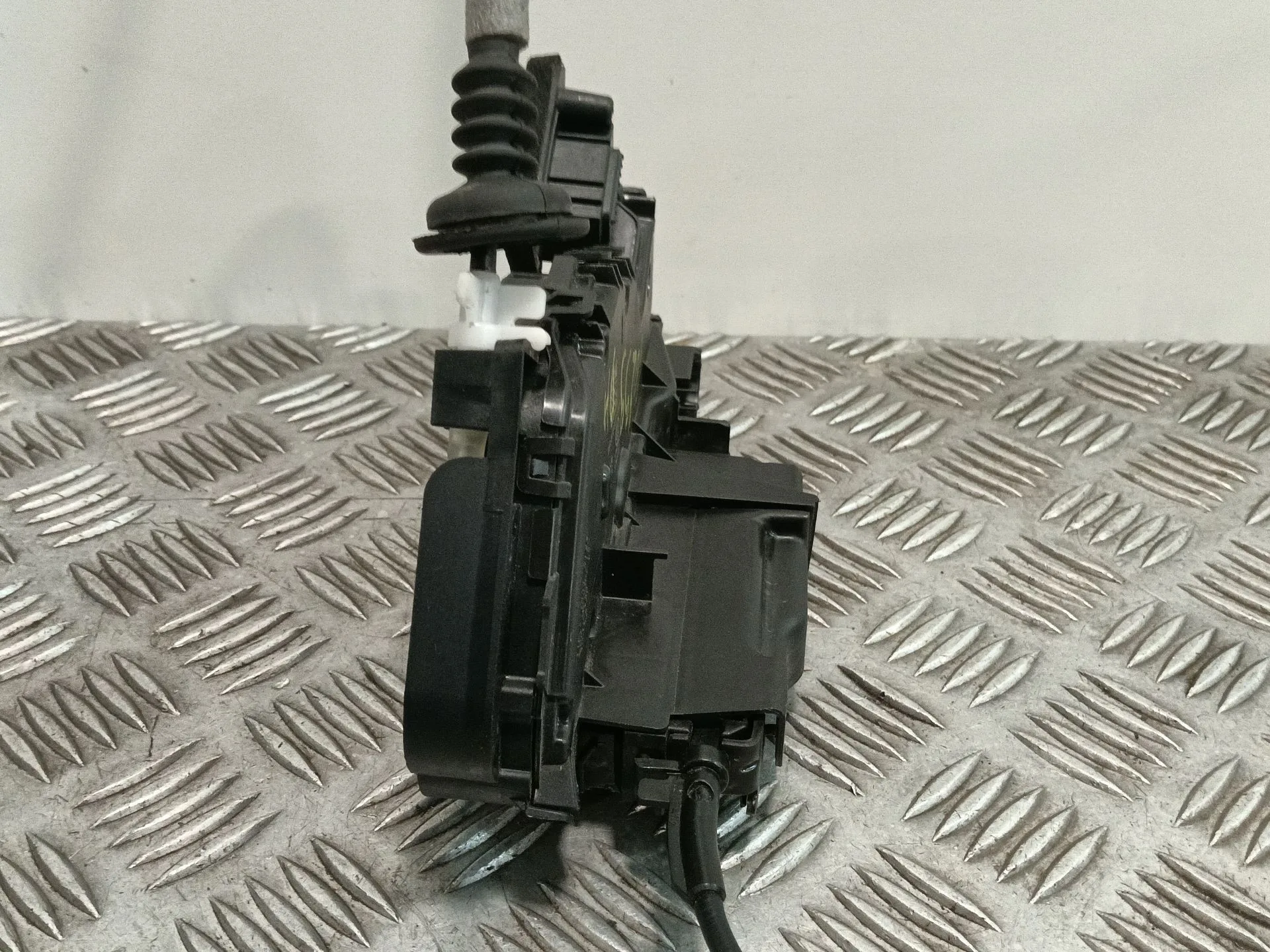 Cerradura Puerta Delantera Izquierda para Skoda Fabia Iii (Nj3)