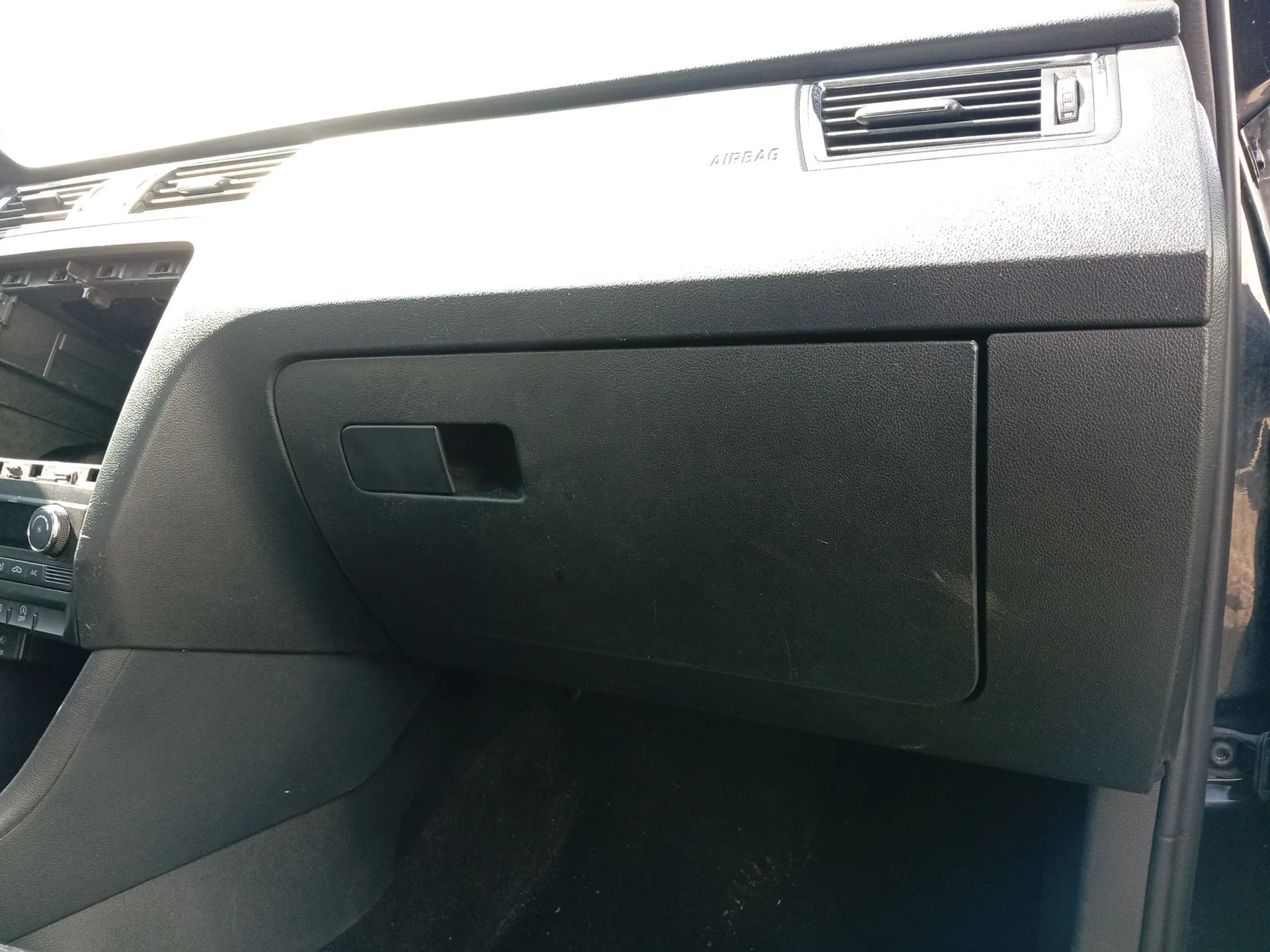 Guantera para Seat Toledo Iv (Kg3)
