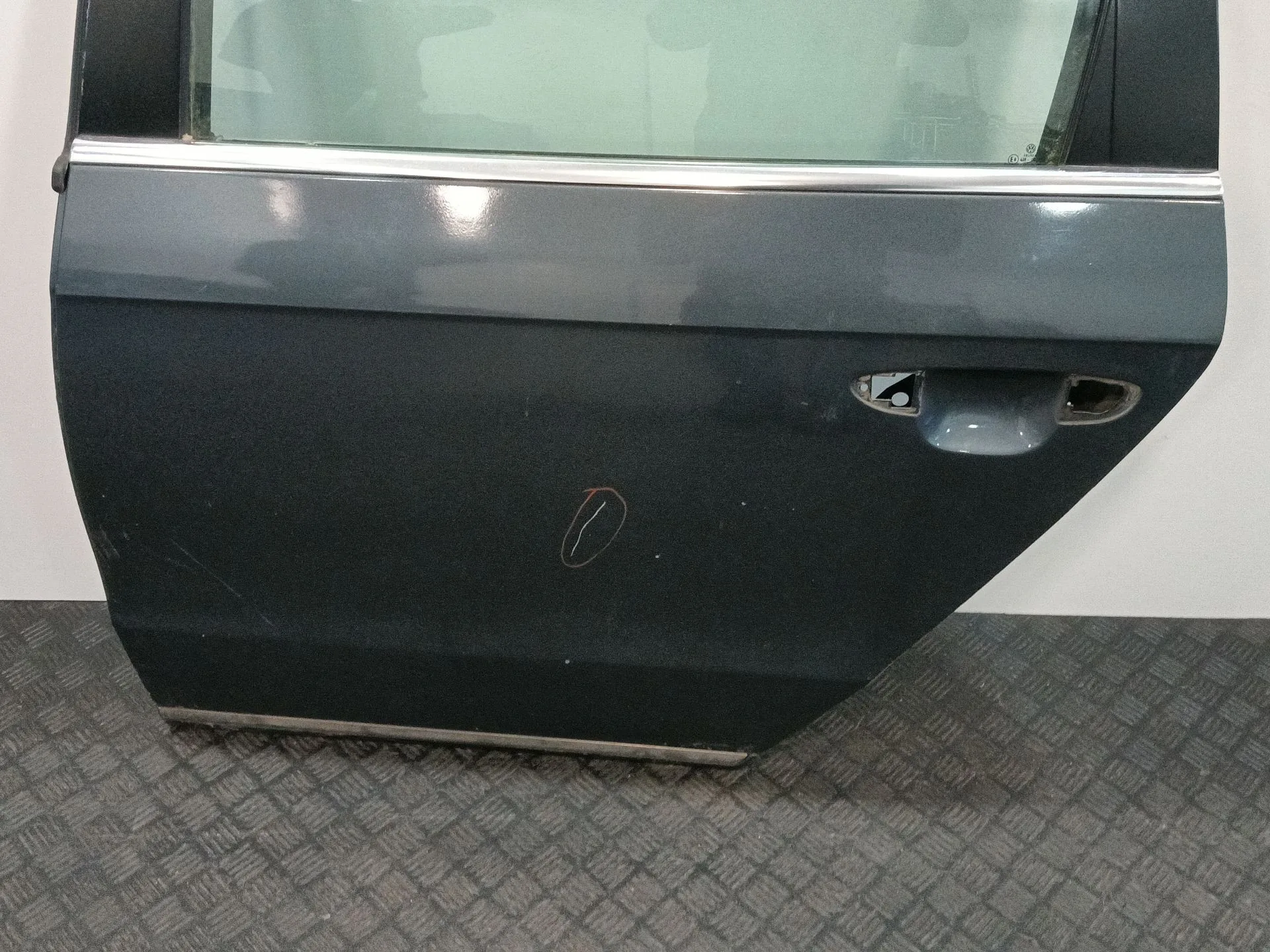 Puerta Trasera Izquierda para Volkswagen Passat B7 Variant (365)