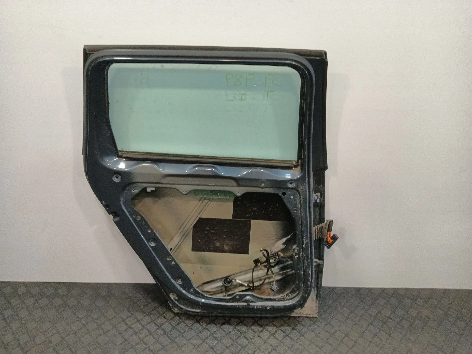 Puerta Trasera Izquierda para Volkswagen Passat B7 Variant (365)