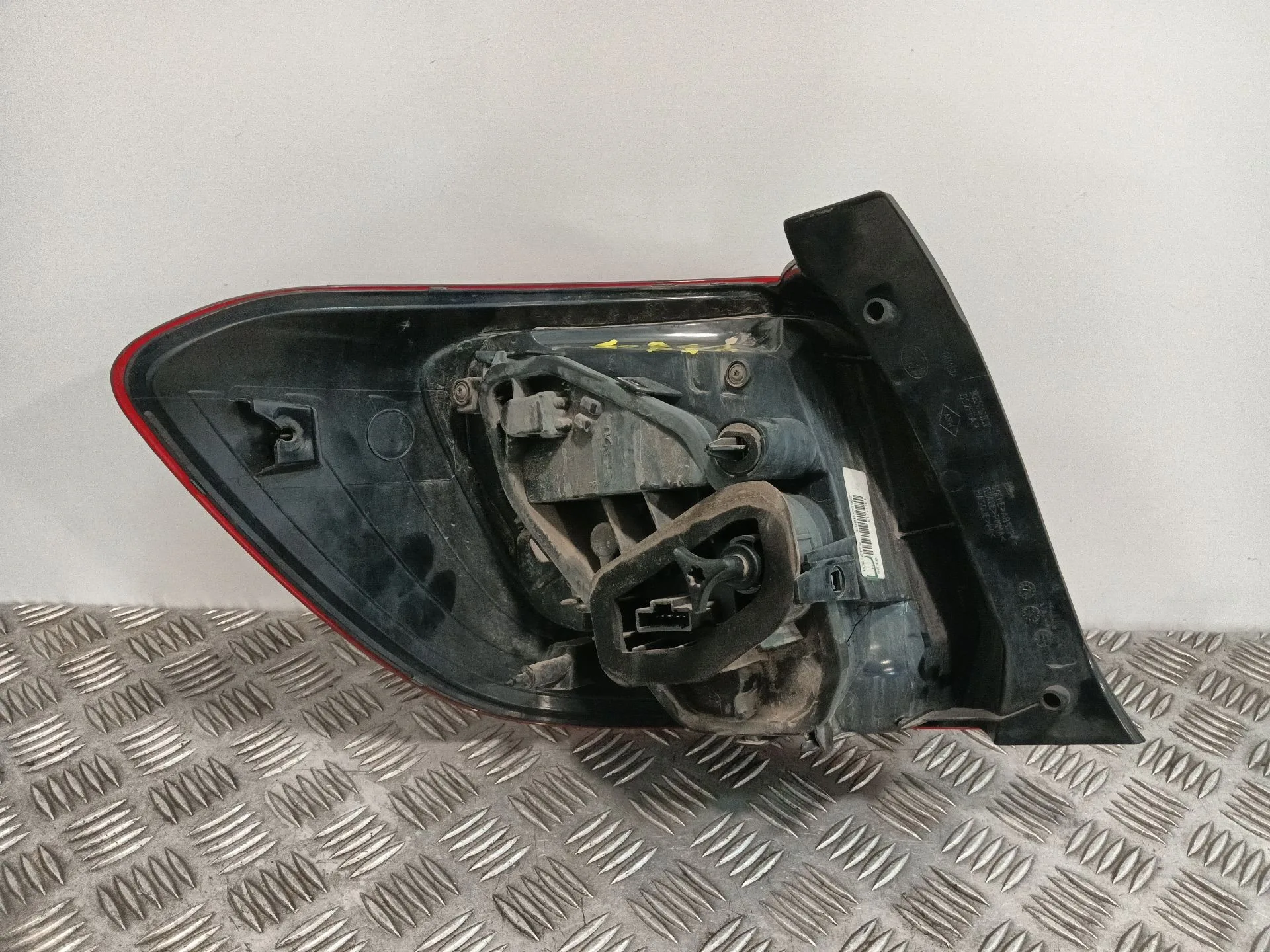 Piloto Trasero Derecho para Dacia Sandero Ii (B8_)
