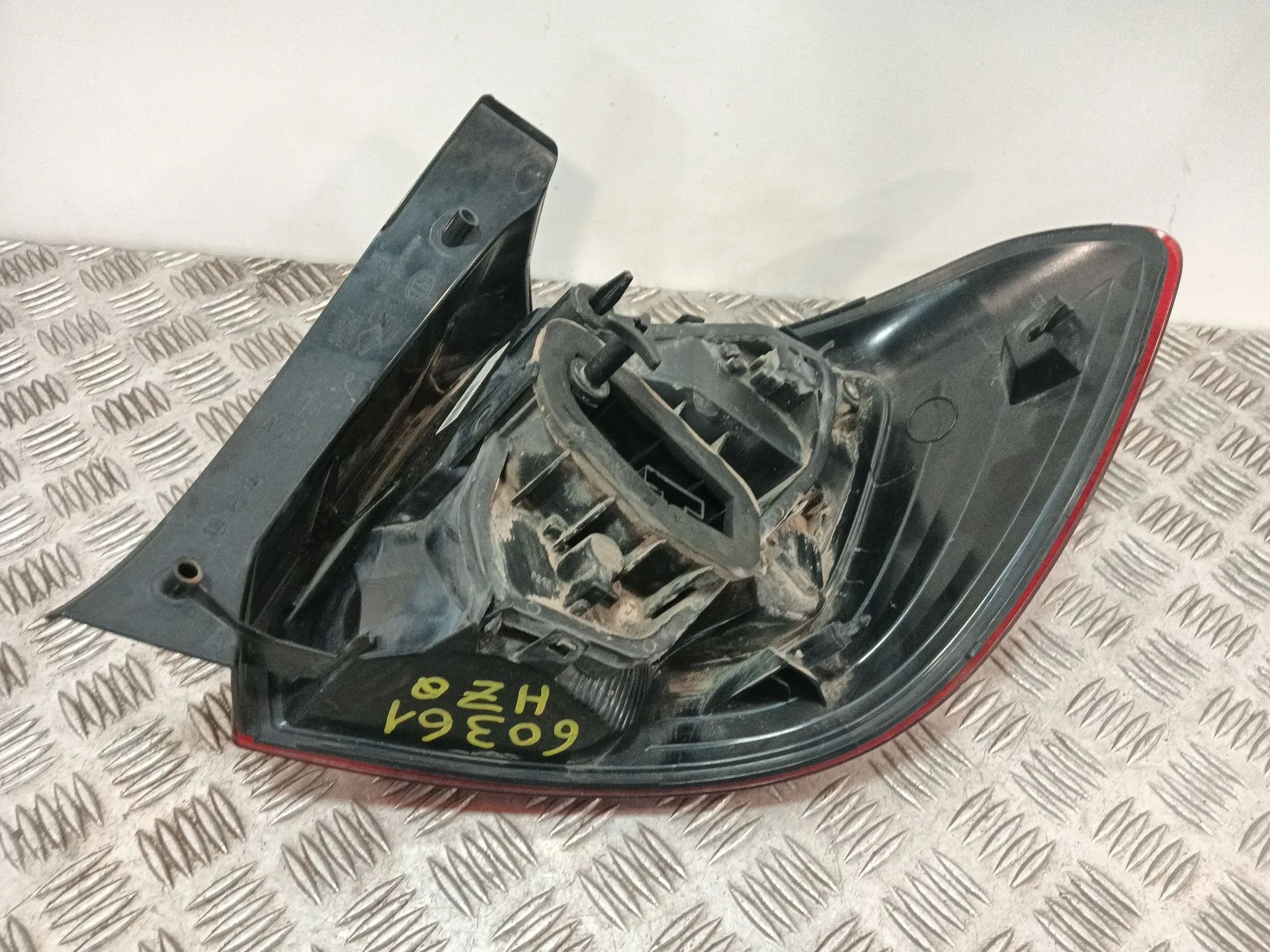Piloto Trasero Izquierdo para Dacia Sandero Ii (B8_)