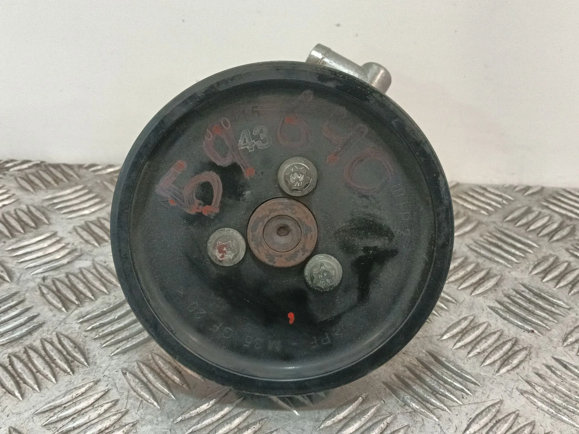Bomba Direccion para Mercedes-Benz Clase M (W163)
