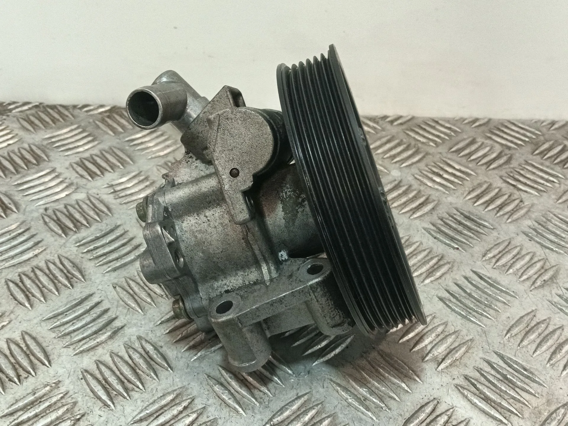 Bomba Direccion para Mercedes-Benz Clase M (W163)