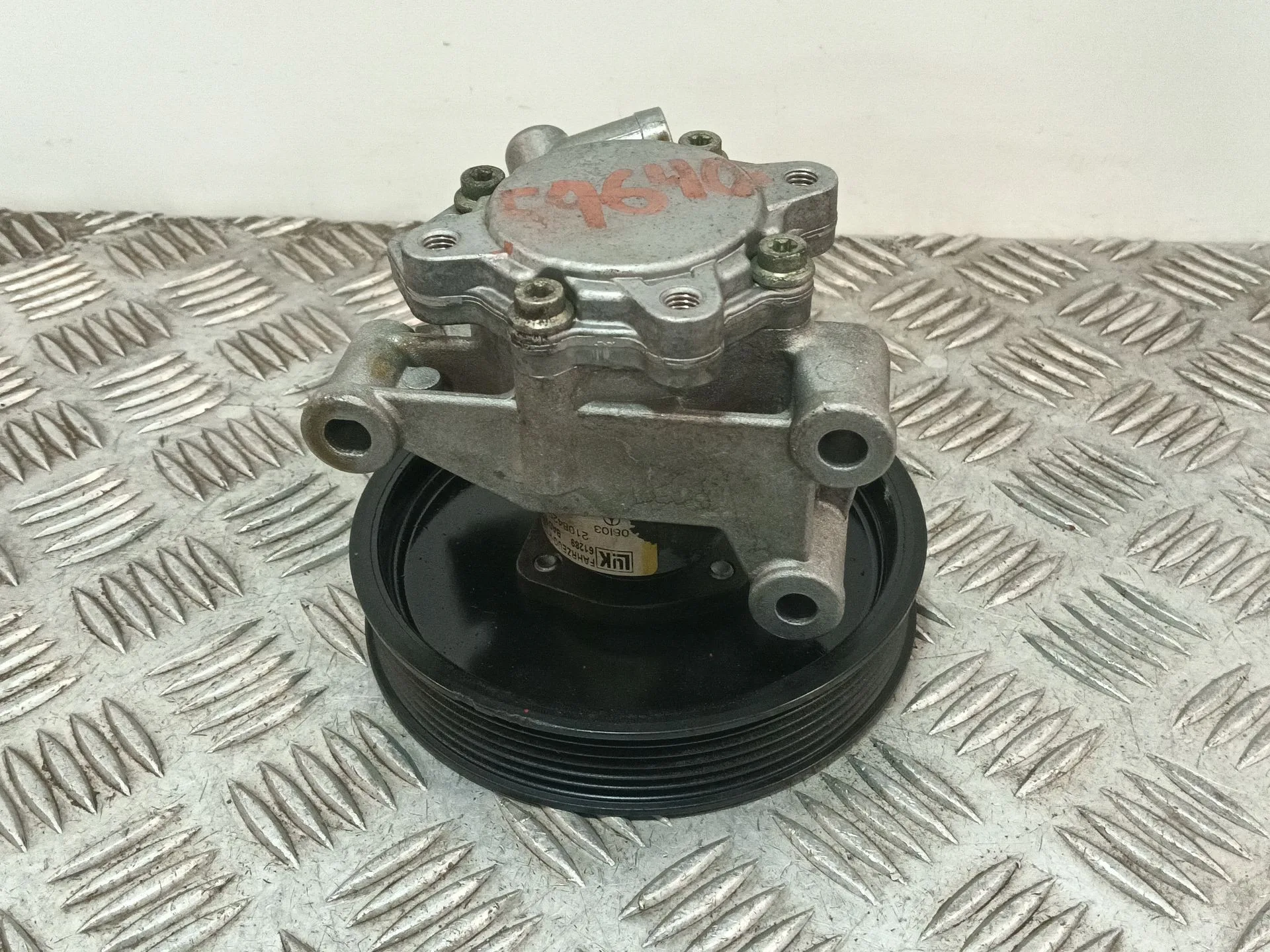 Bomba Direccion para Mercedes-Benz Clase M (W163)