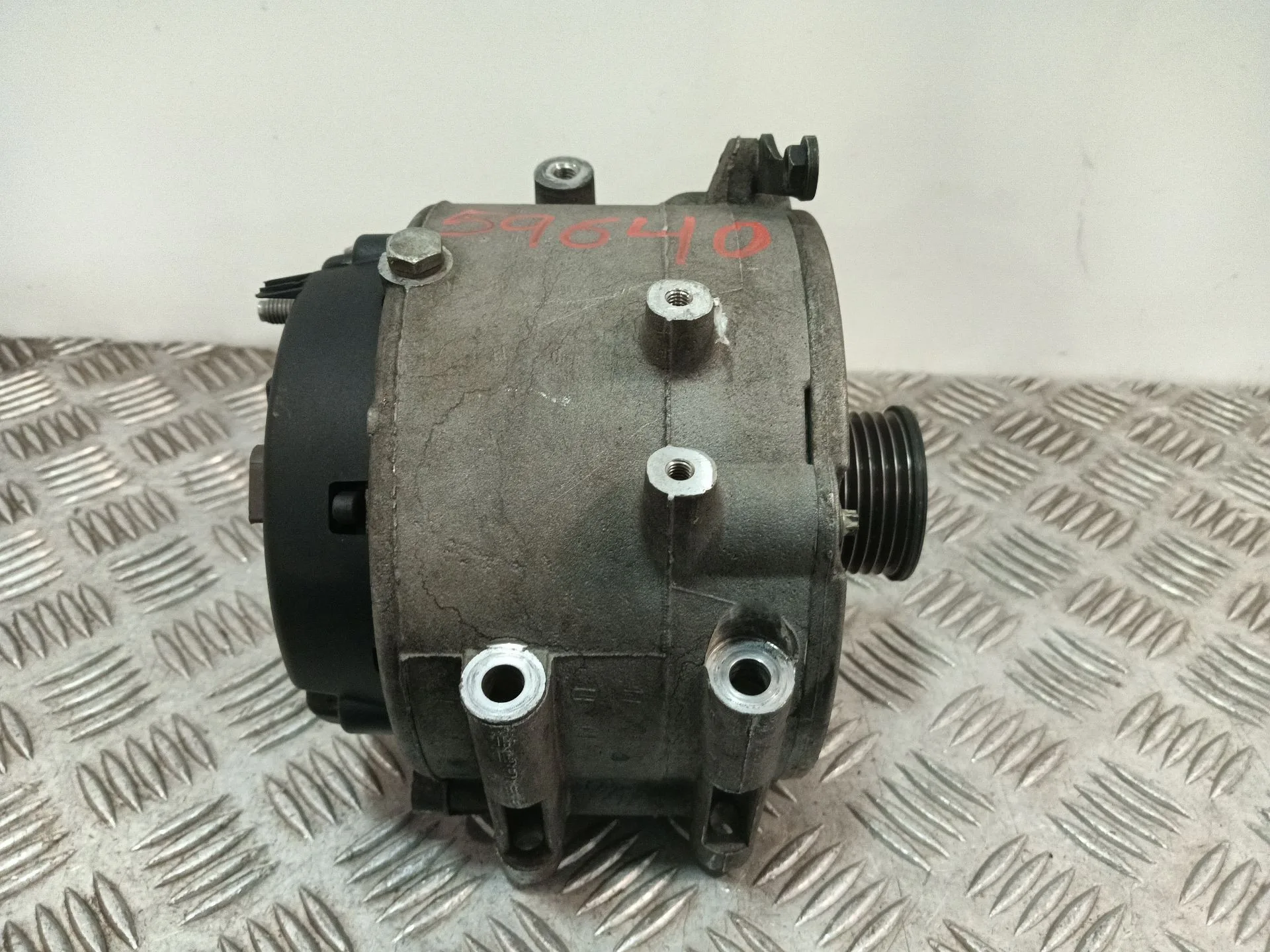 Alternador para Mercedes-Benz Clase M (W163)