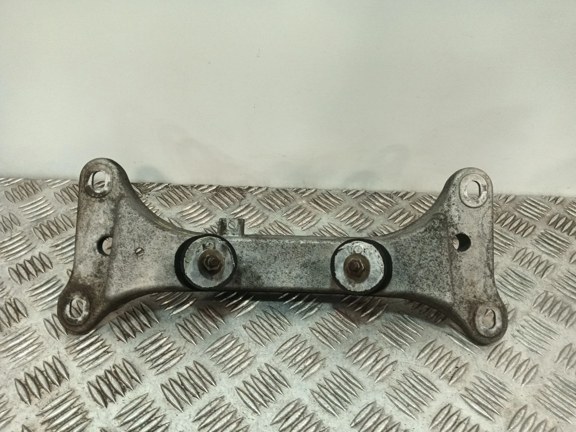 Soporte Motor para Bmw 1 (E87)