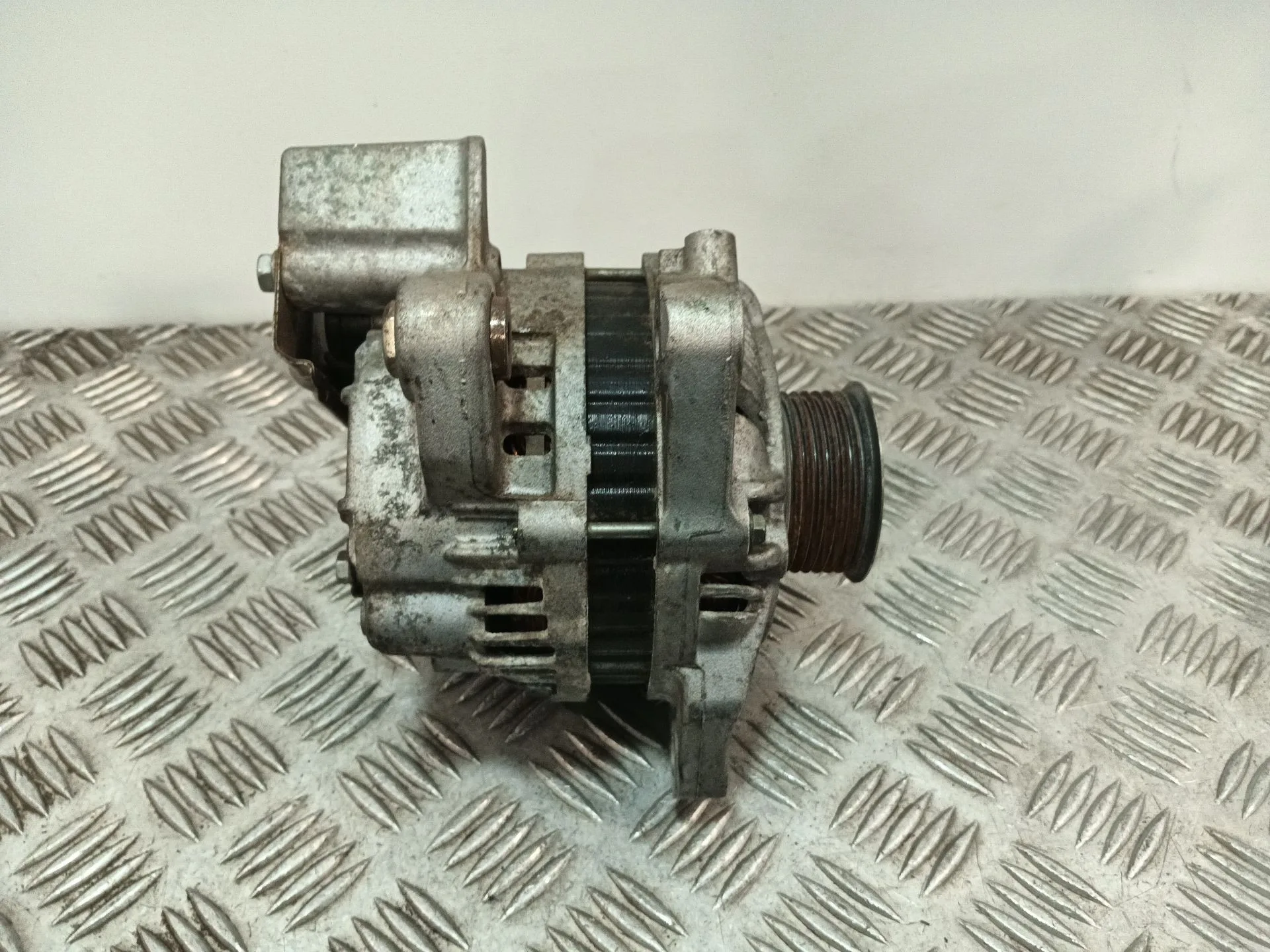 Alternador para Honda Civic Viii Hatchback (Fn, Fk)