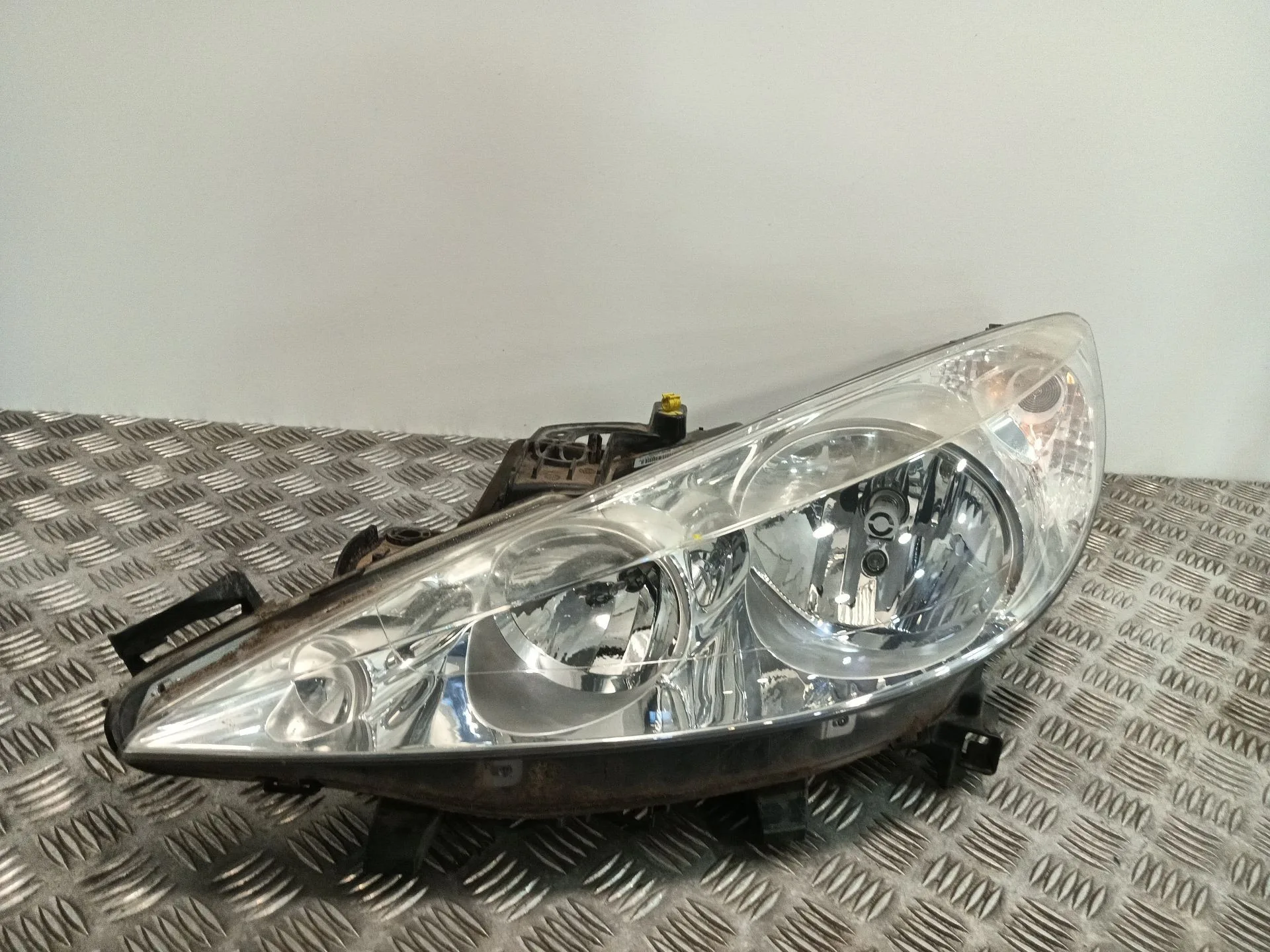Faro Izquierdo para Peugeot 207/207+ (Wa_, Wc_)