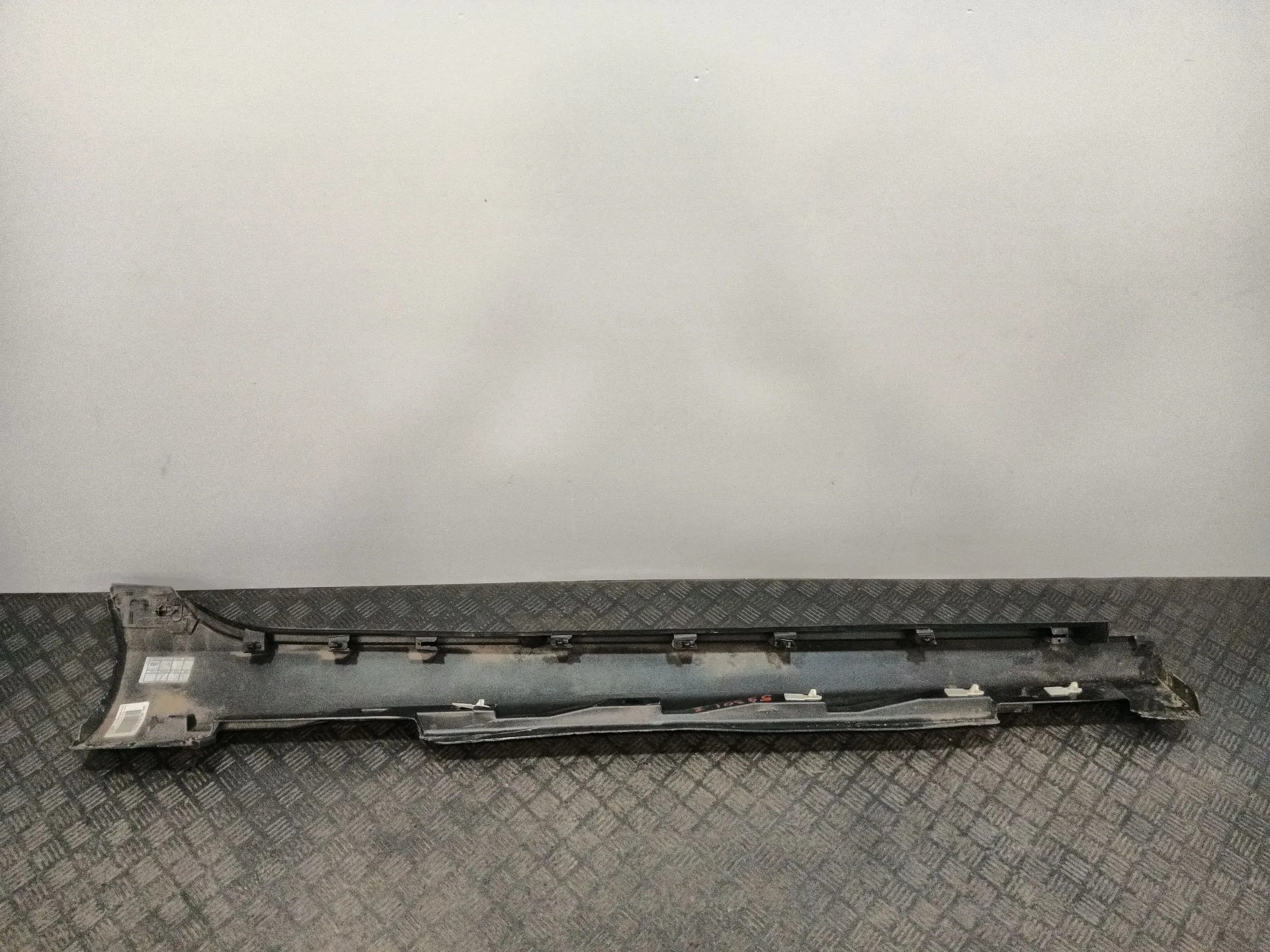Faldon Lateral para Volvo V40 Hatchback (525)
