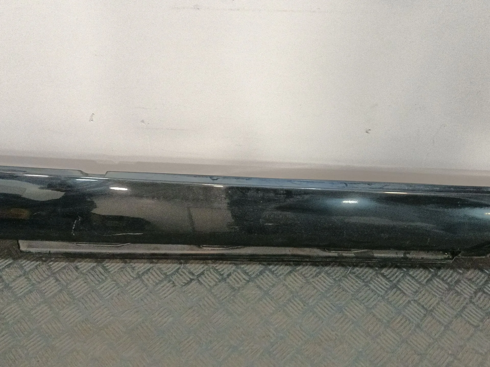 Faldon Lateral para Volvo V40 Hatchback (525)