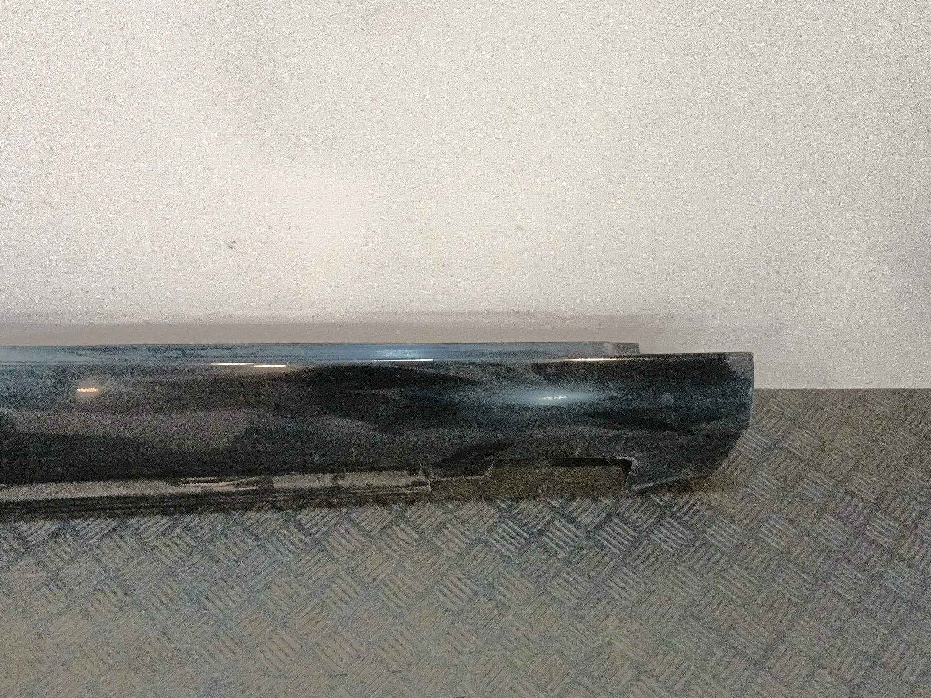 Faldon Lateral para Volvo V40 Hatchback (525)