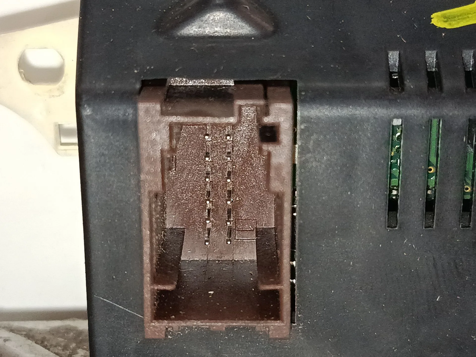 Pantalla / Mando Multifuncion para Fiat Scudo Combi (272)