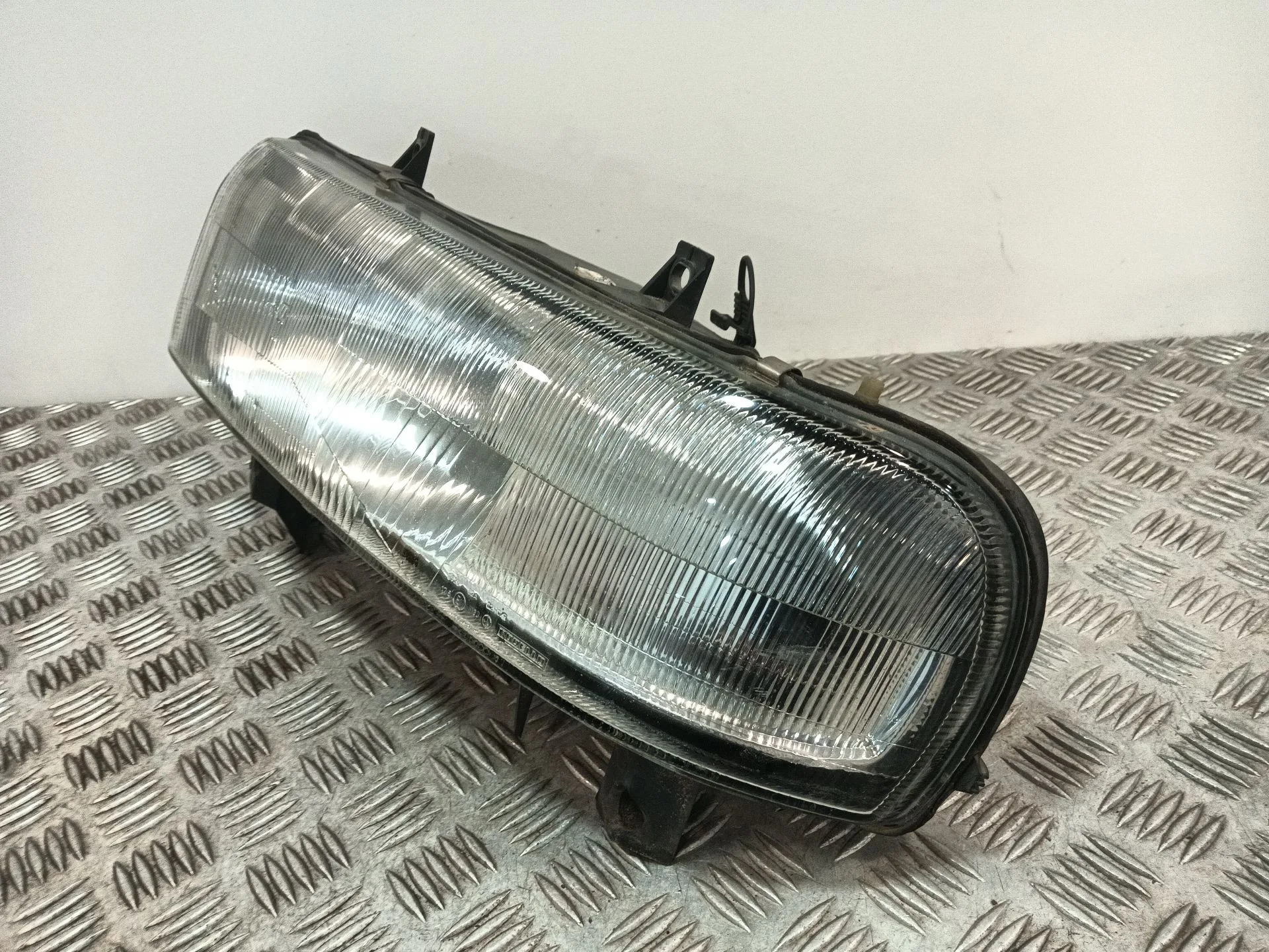 Faro Izquierdo para Nissan Interstar Furgoneta (X70)